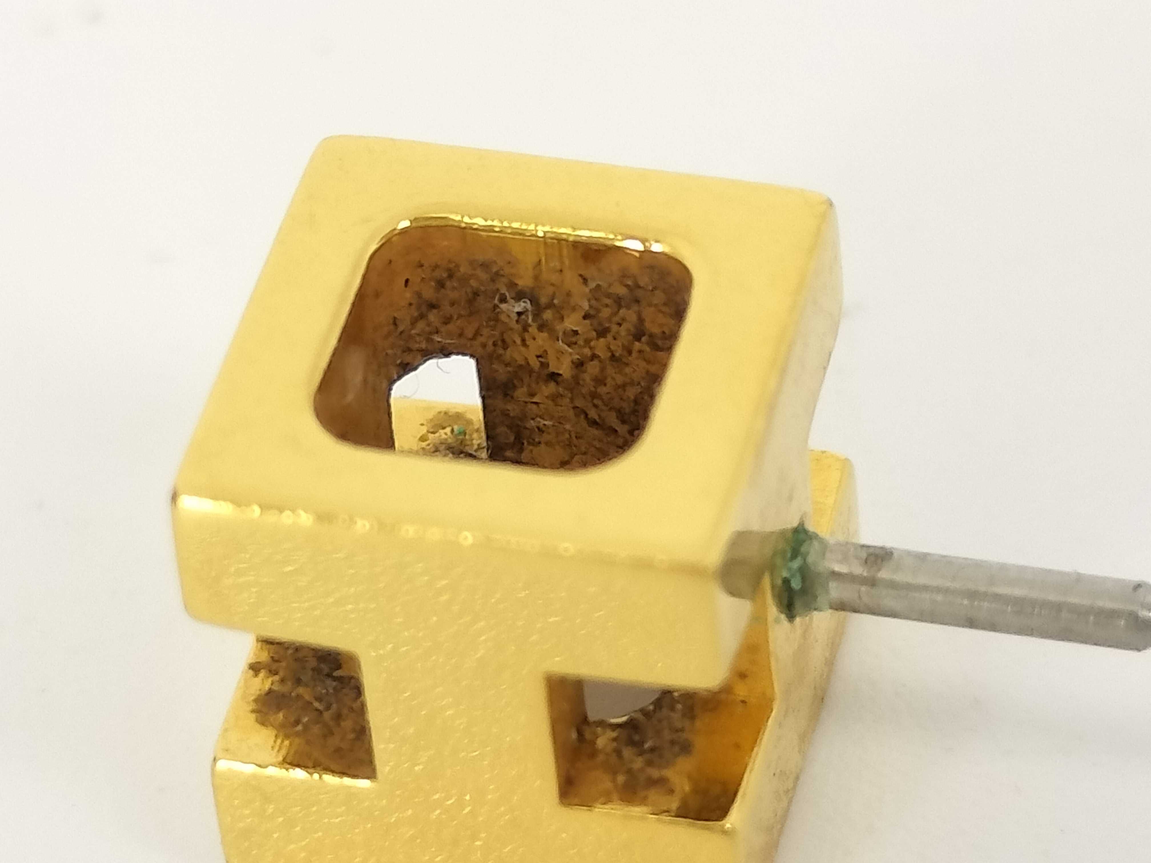 【水曜終了】(10943_0002)HERMES エルメス カージュ ド アッシュ Hキューブ ピアス