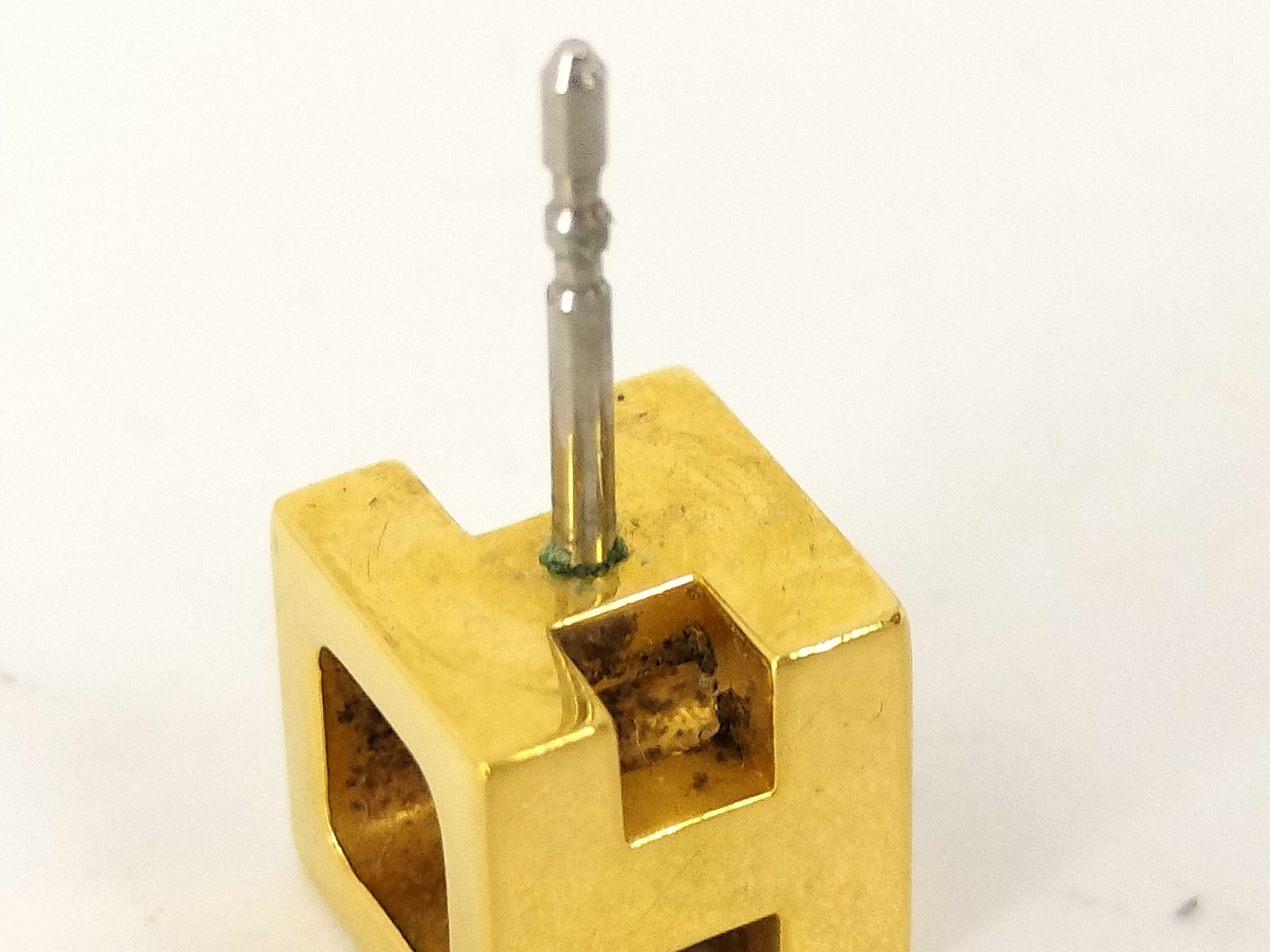 【水曜終了】(10943_0002)HERMES エルメス カージュ ド アッシュ Hキューブ ピアス