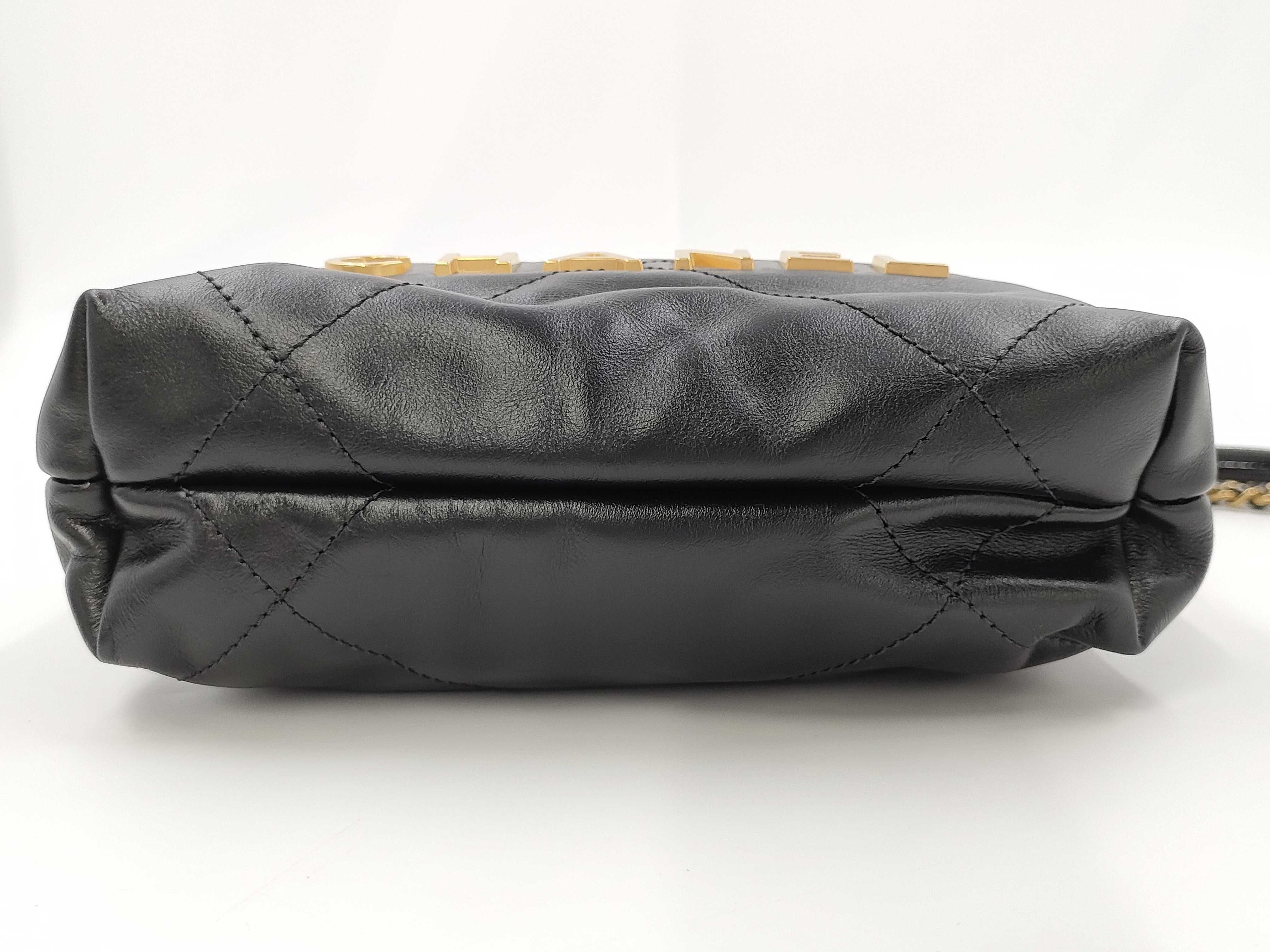 【水曜終了】(10944_0007)CHANEL カーフ 22 シャイニー ショルダーバッグ