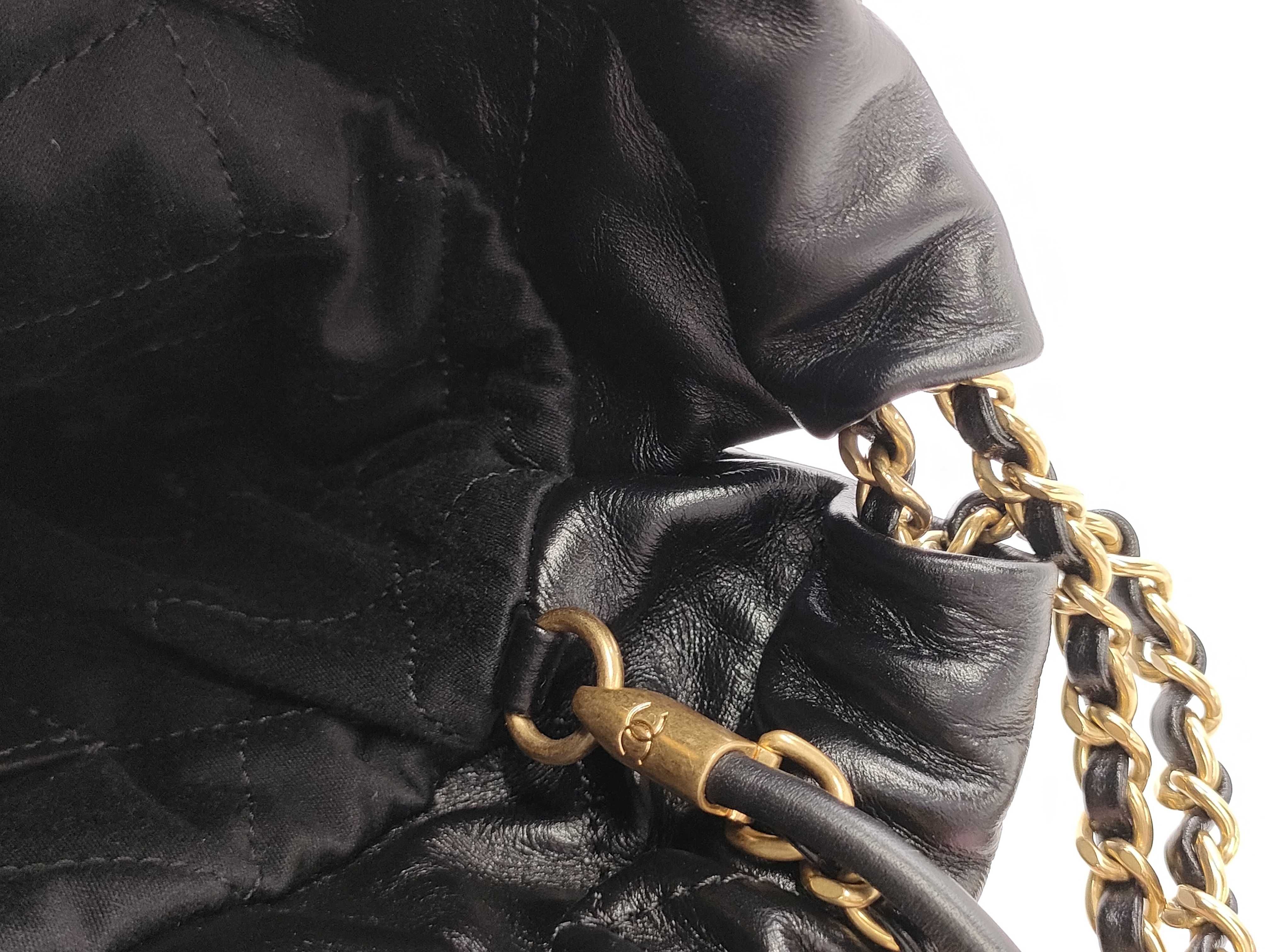 【水曜終了】(10944_0007)CHANEL カーフ 22 シャイニー ショルダーバッグ