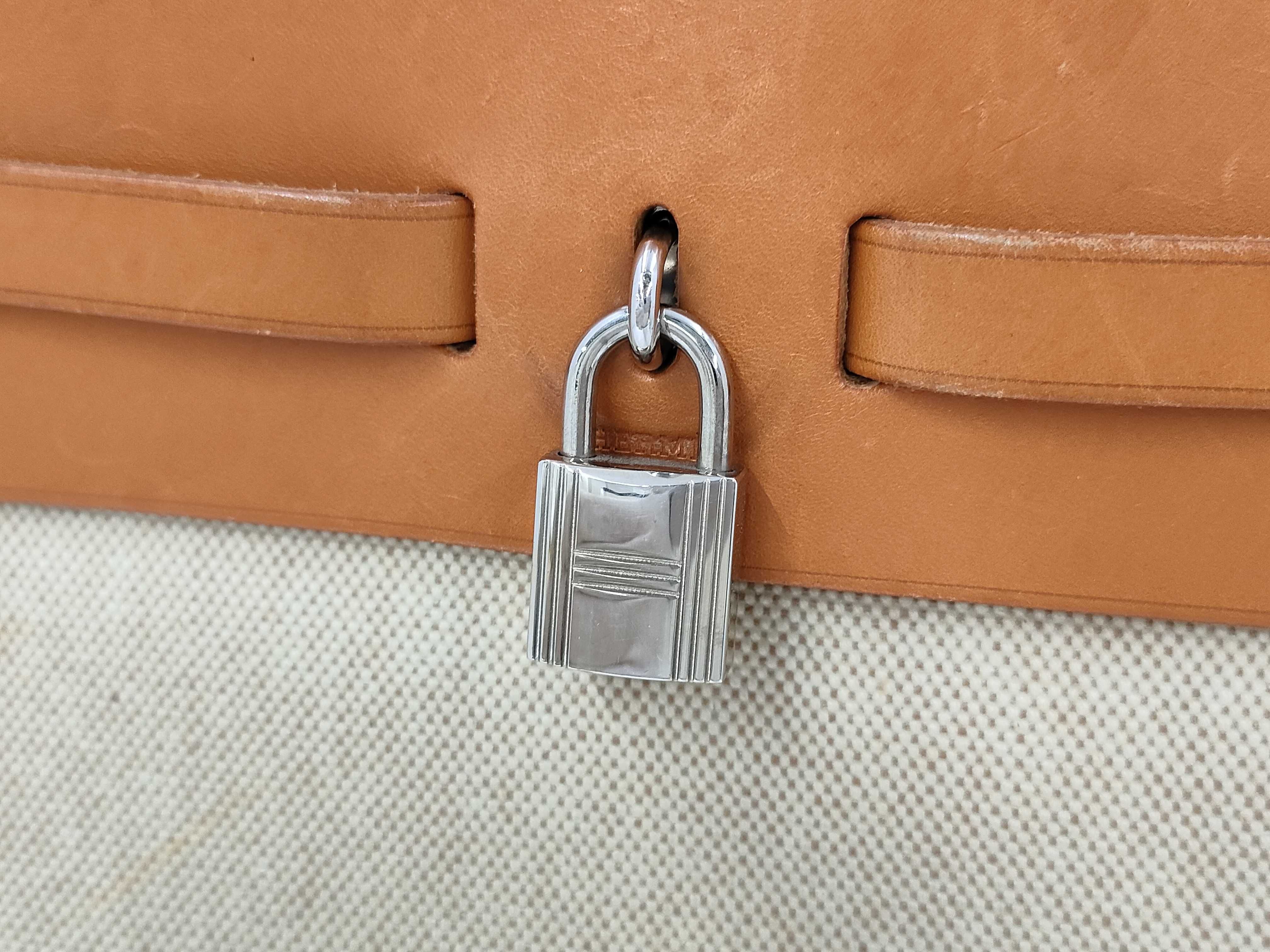 【水曜終了】(10943_0001)HERMES エールバッグ PM □B刻印 ハンドバッグ