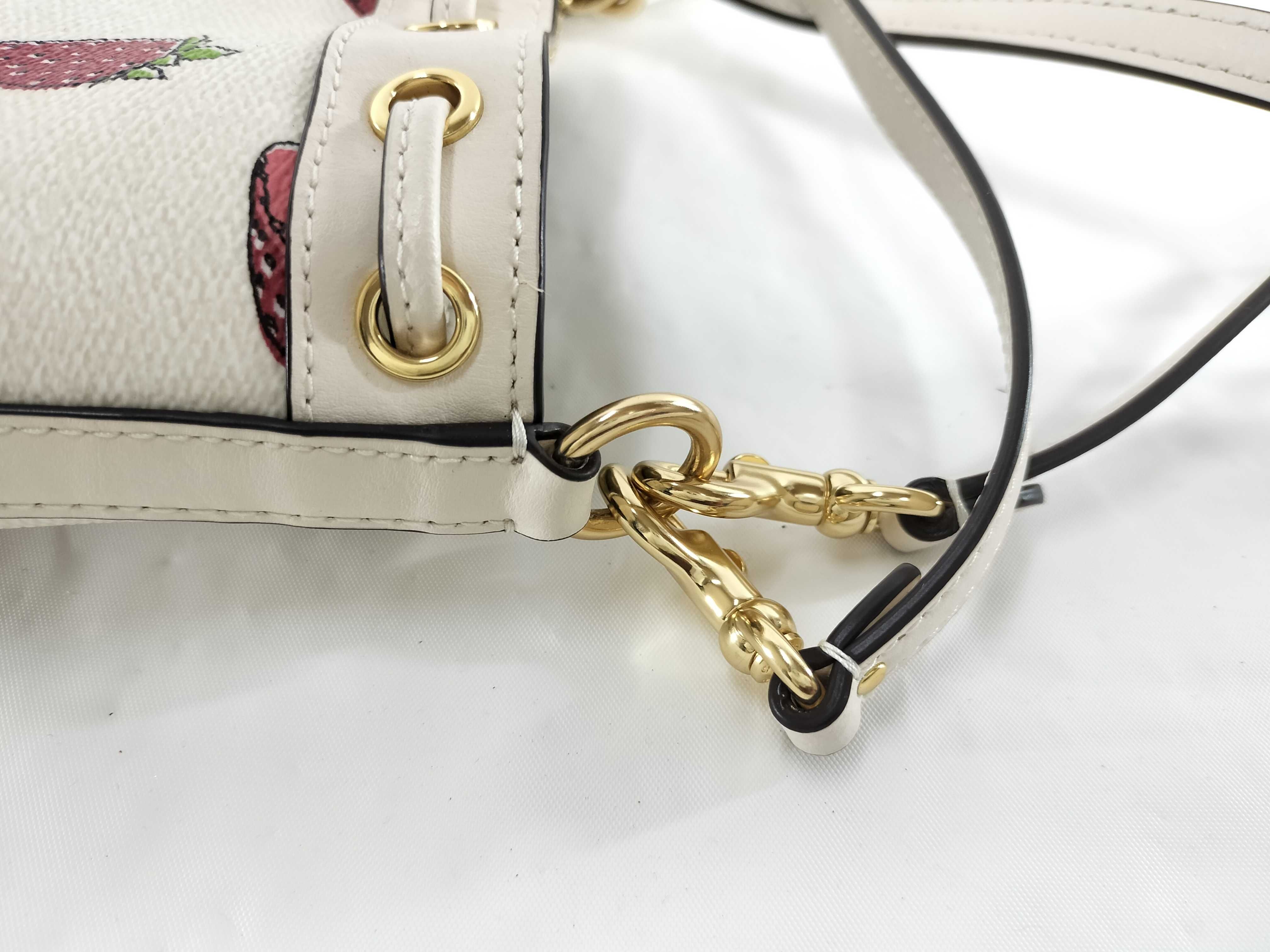 【水曜終了】(10698_0071)COACH CAL11 ミニバケット ストロベリープリント 2WAY ショルダーバッグ