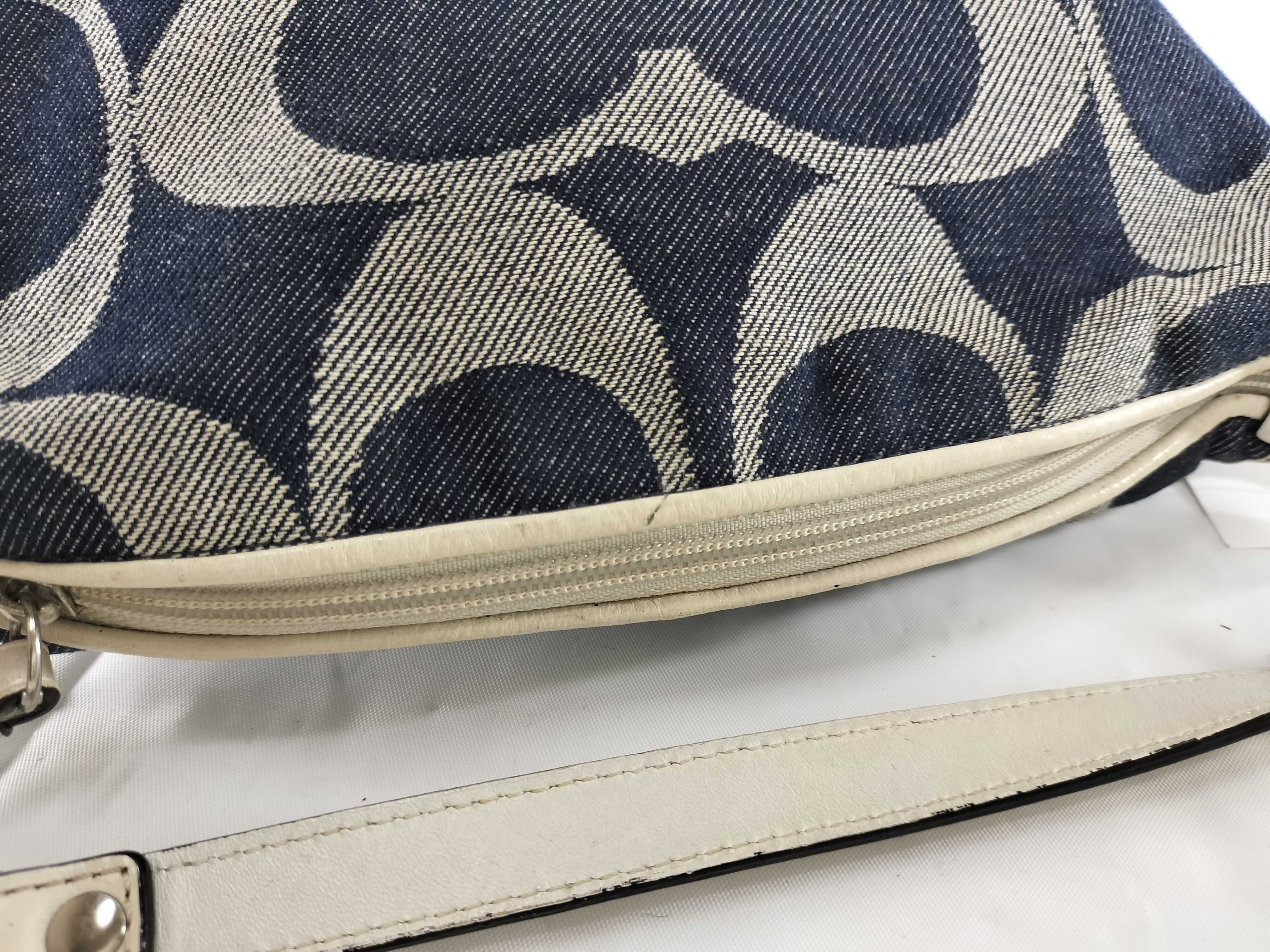 【水曜終了】(10698_0072)COACH デニム シグネチャー ミニハンド ハンドバッグ