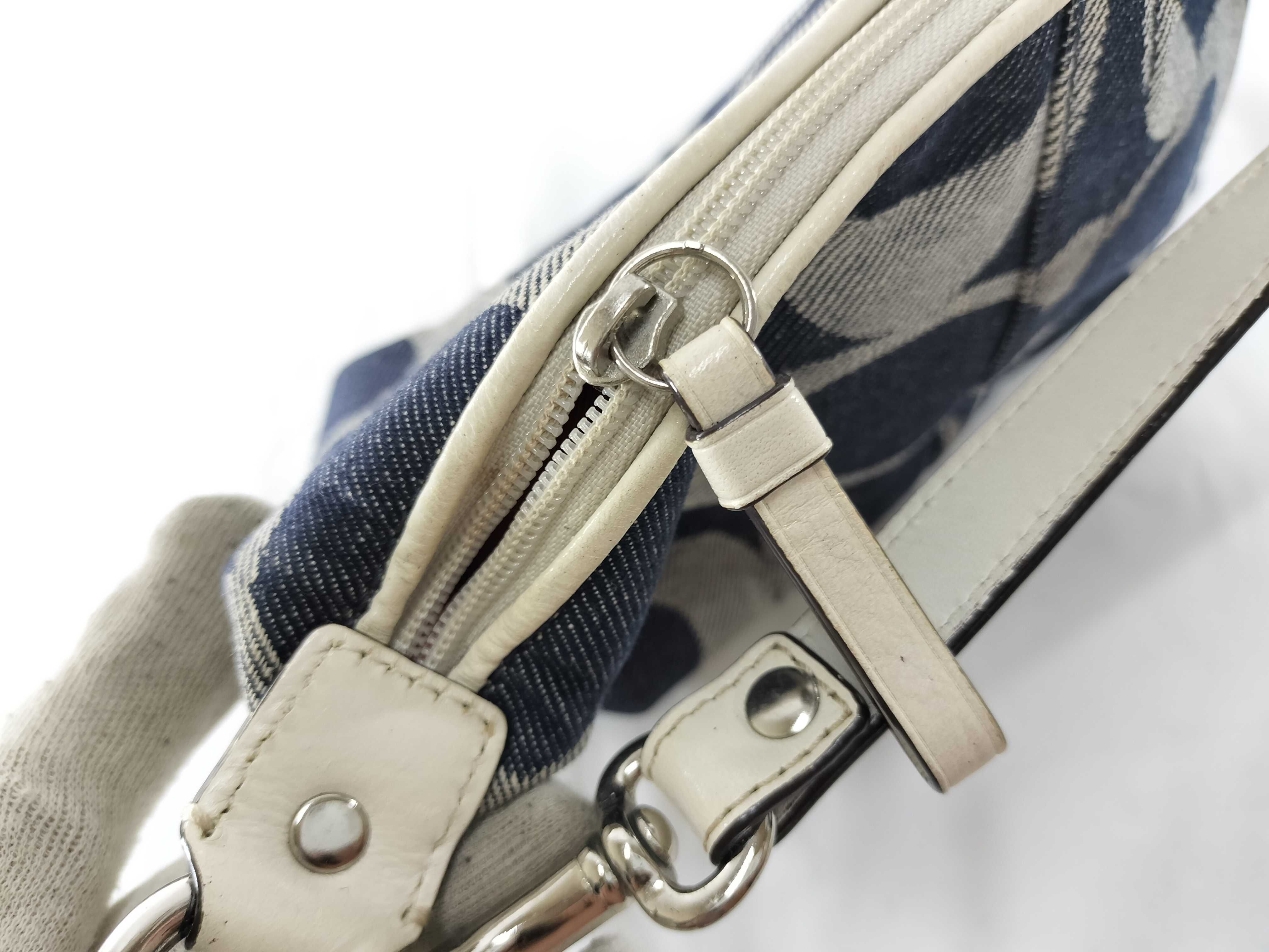 【水曜終了】(10698_0072)COACH デニム シグネチャー ミニハンド ハンドバッグ