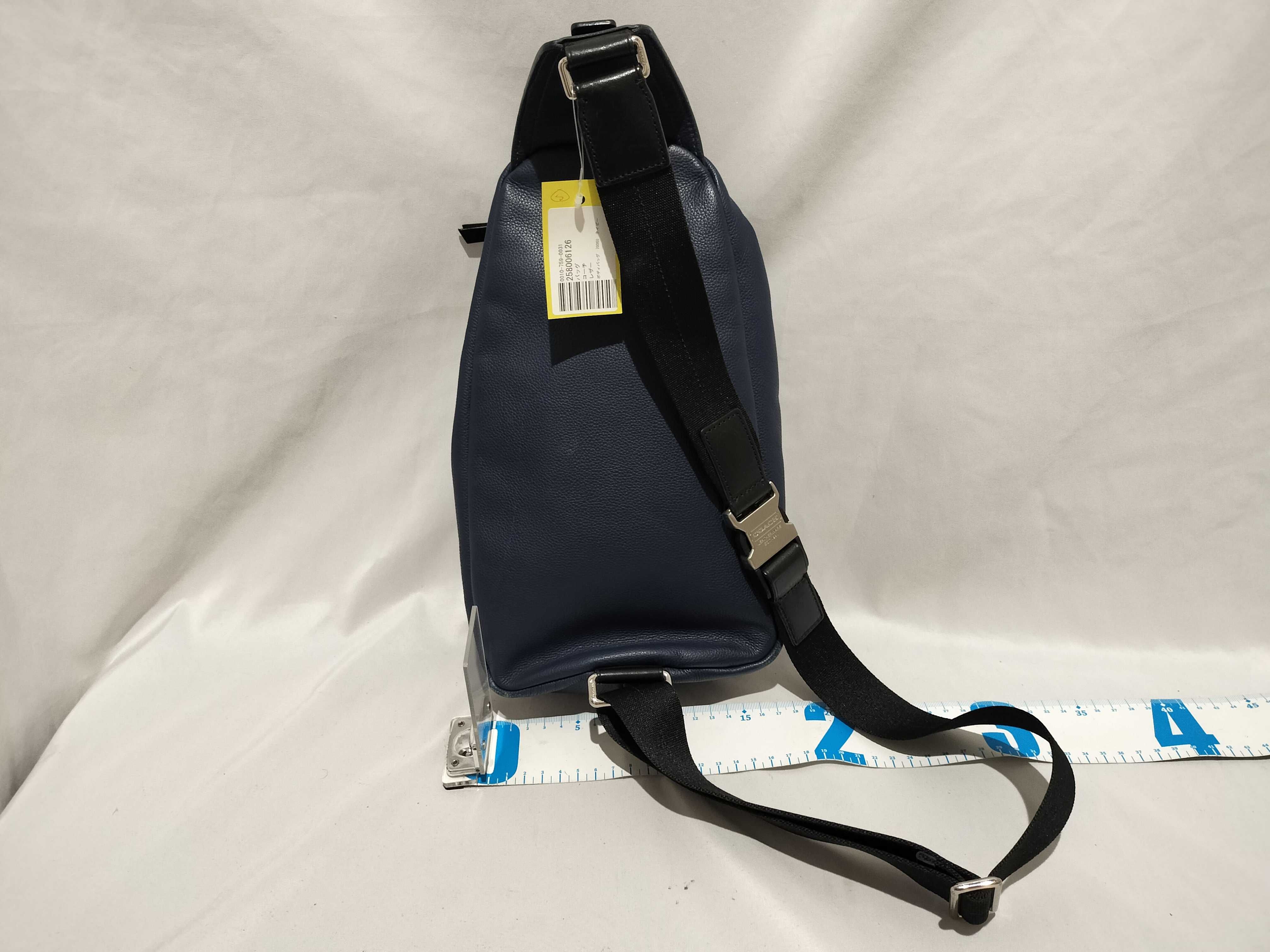 【水曜終了】(10699_0058)COACH ボディバッグ 70360 ネイビー ショルダーバッグ