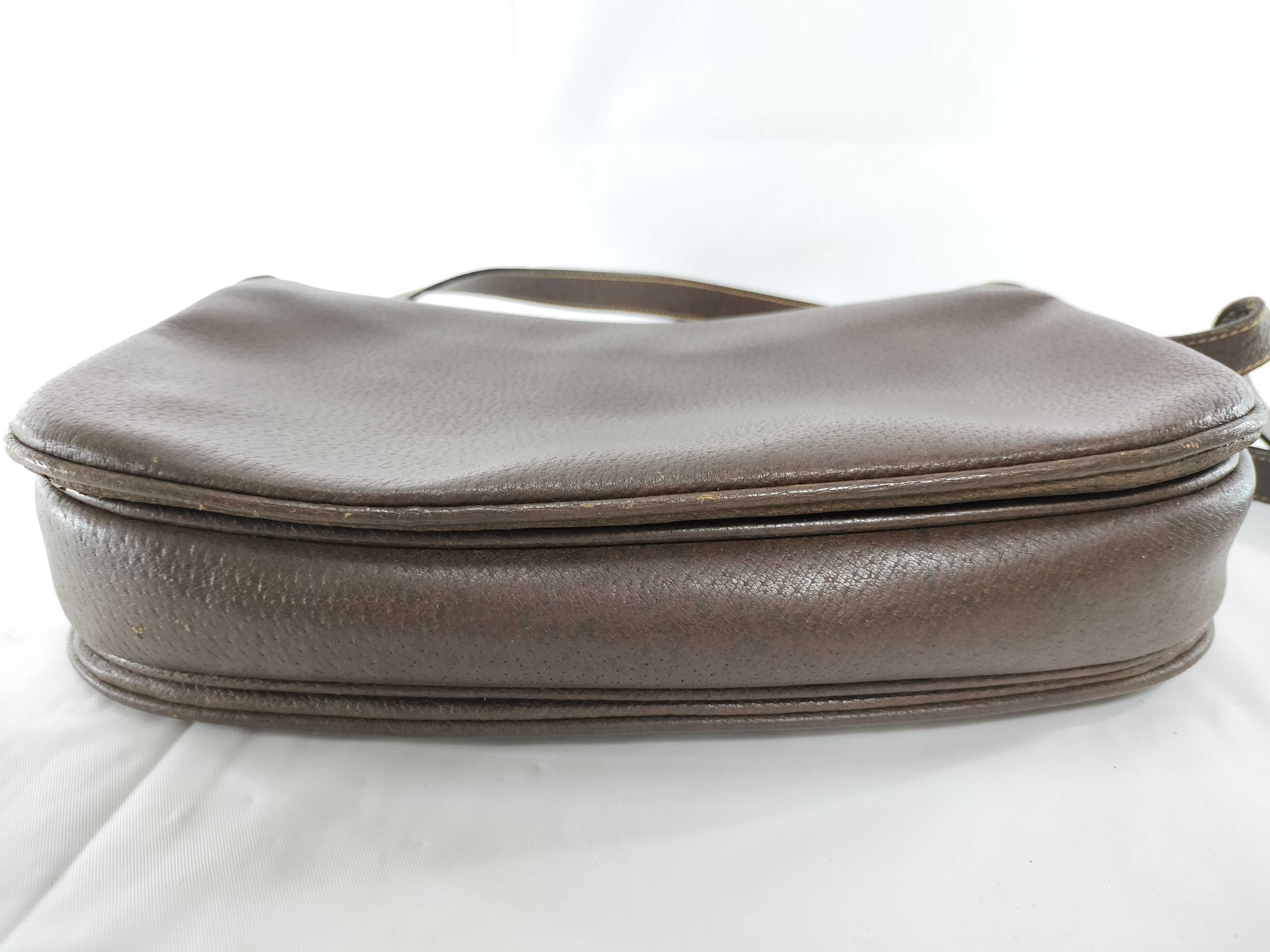 【水曜終了】(10709_0011)GUCCI 001・22・0912 ショルダーバッグ