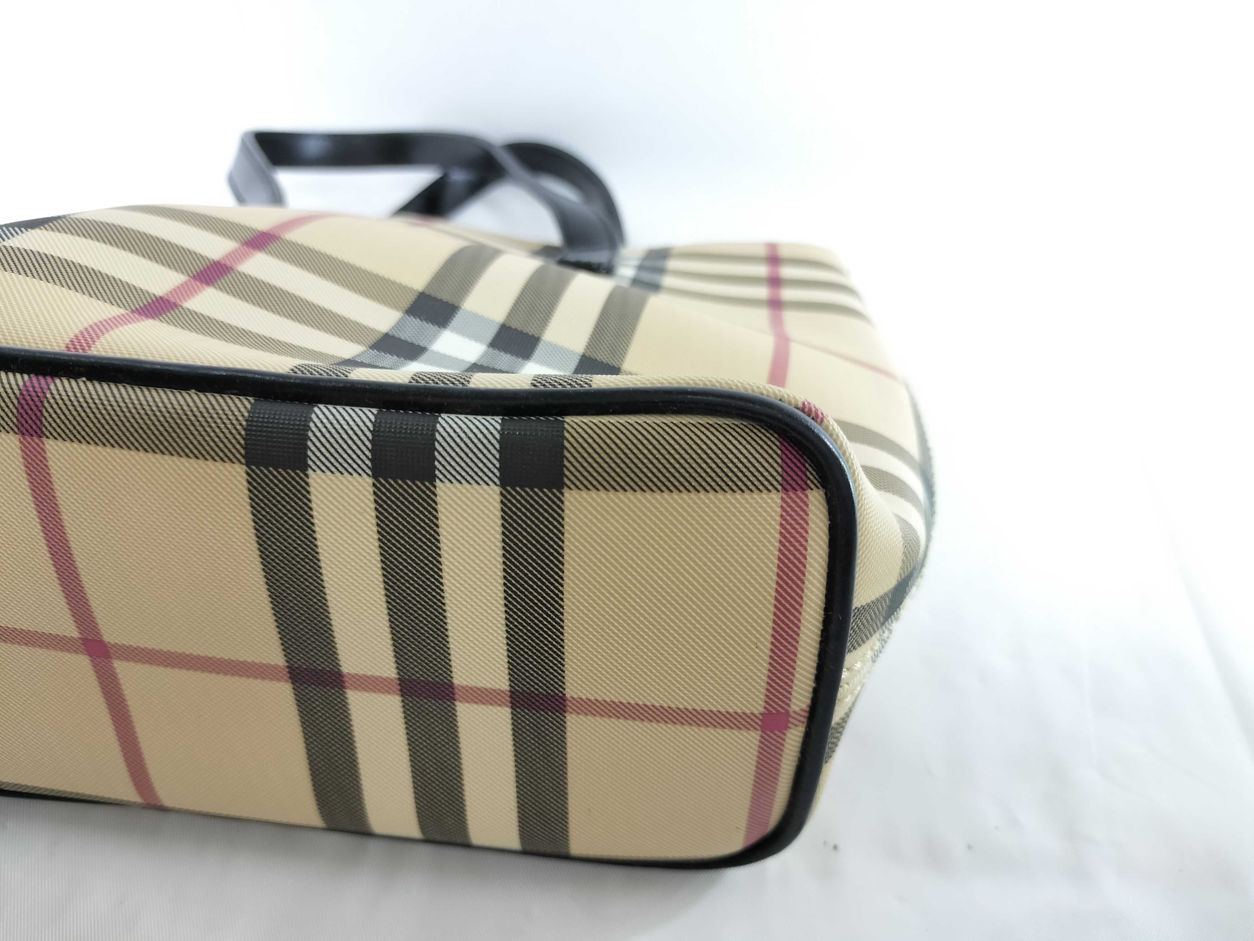 【水曜終了】(10702_0038)BURBERRY ノバチェック ハンドバッグ ブラック トートバッグ