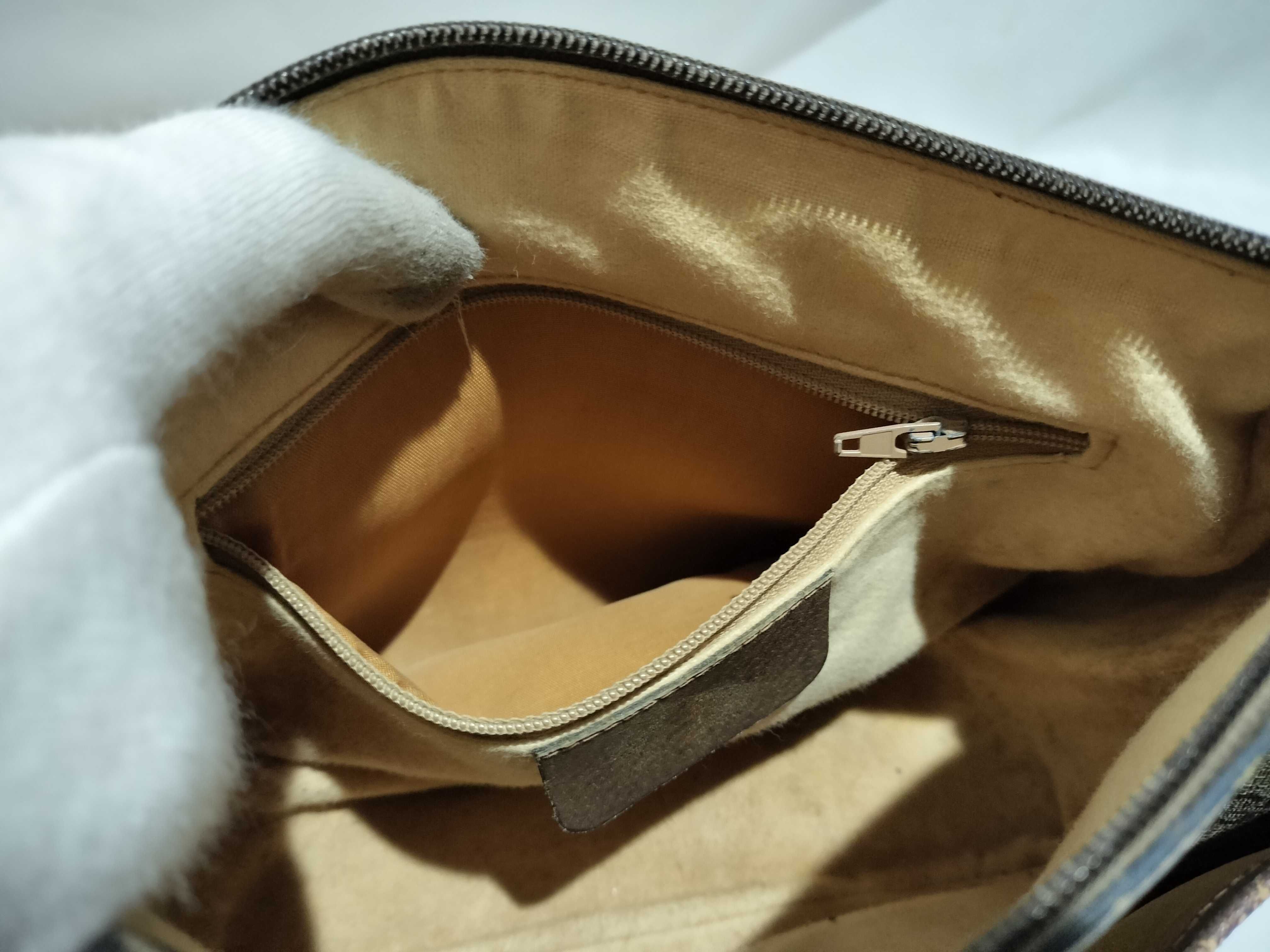 【水曜終了】(10709_0051)GUCCI GGスプリーム 89 02 032 シェリー ショルダー切れ ショルダーバッグ