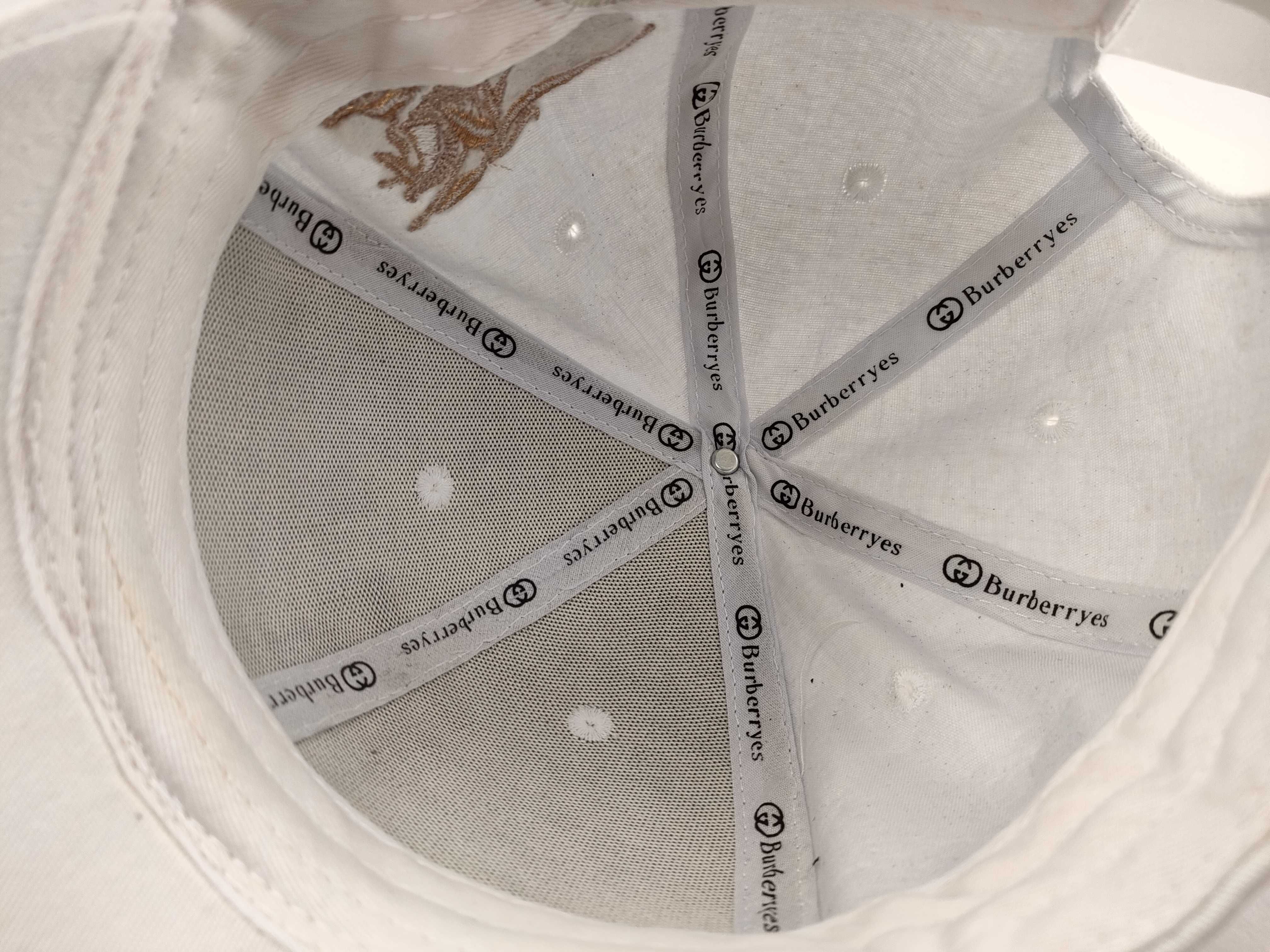 【水曜終了】(10700_0052)BURBERRY ホワイト キャップ その他小物