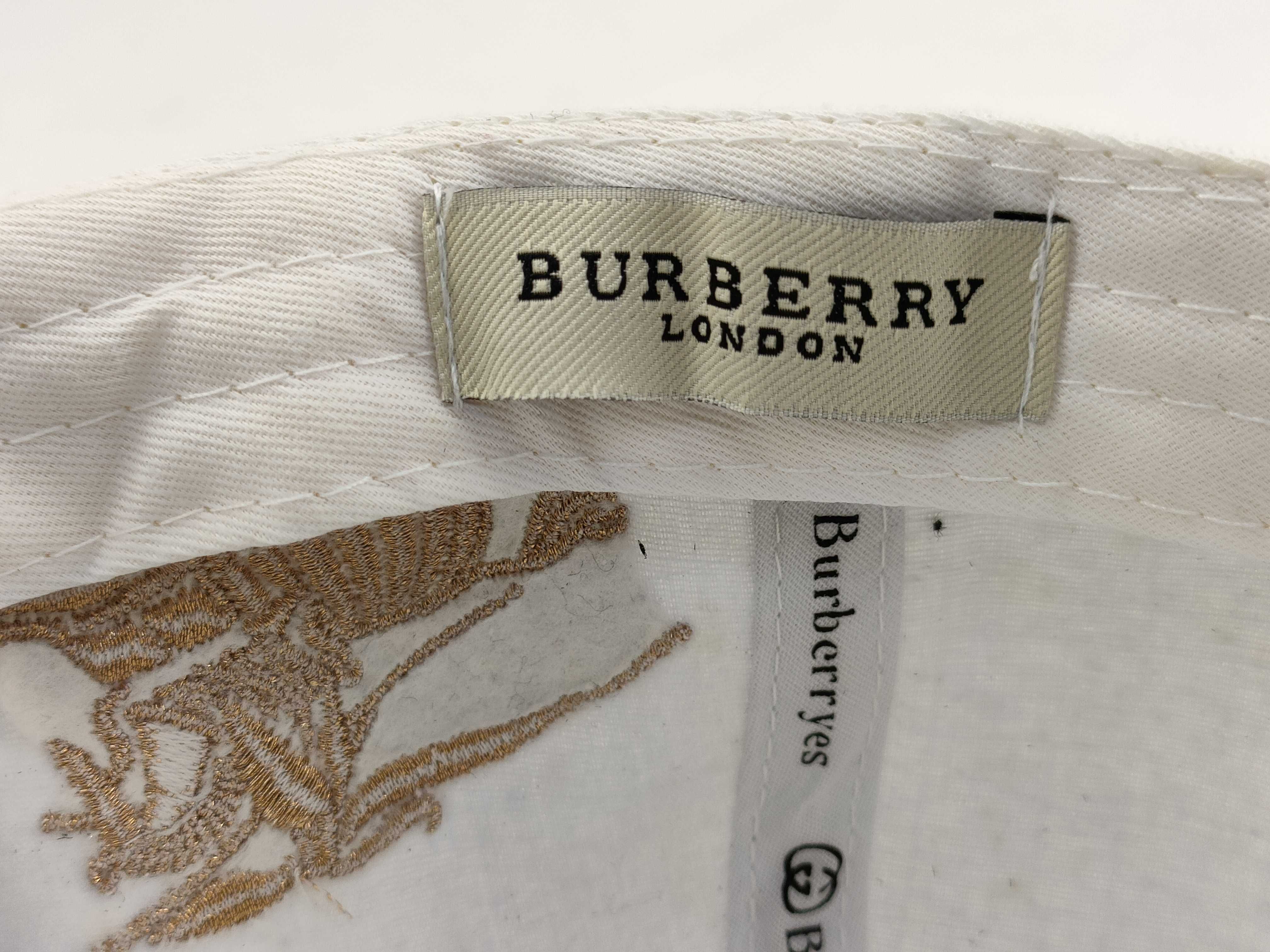 【水曜終了】(10700_0052)BURBERRY ホワイト キャップ その他小物
