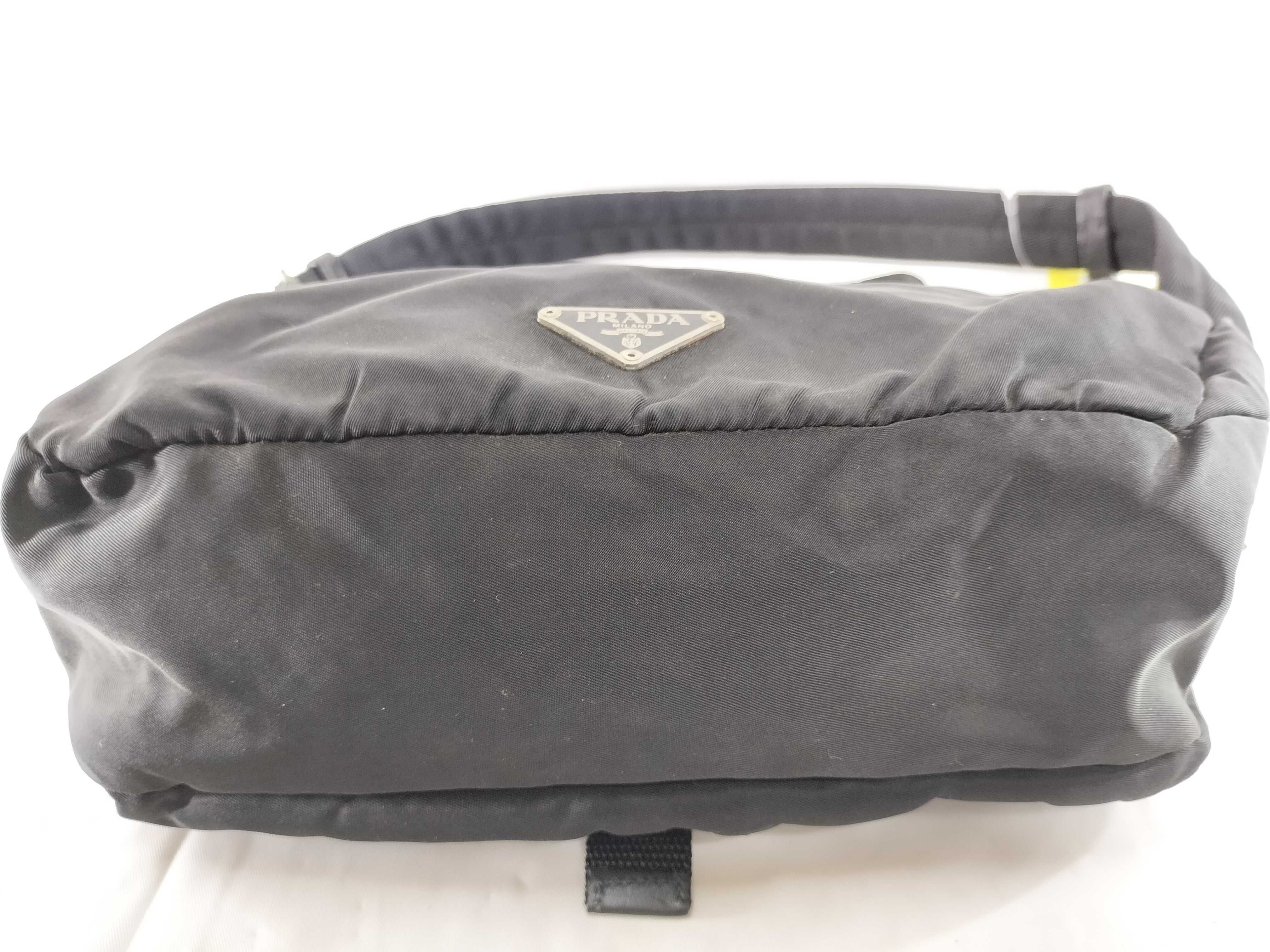 【水曜終了】(10709_0083)▼PRADA ナイロン 三角プレート ボディバッグ ウエストバッグ