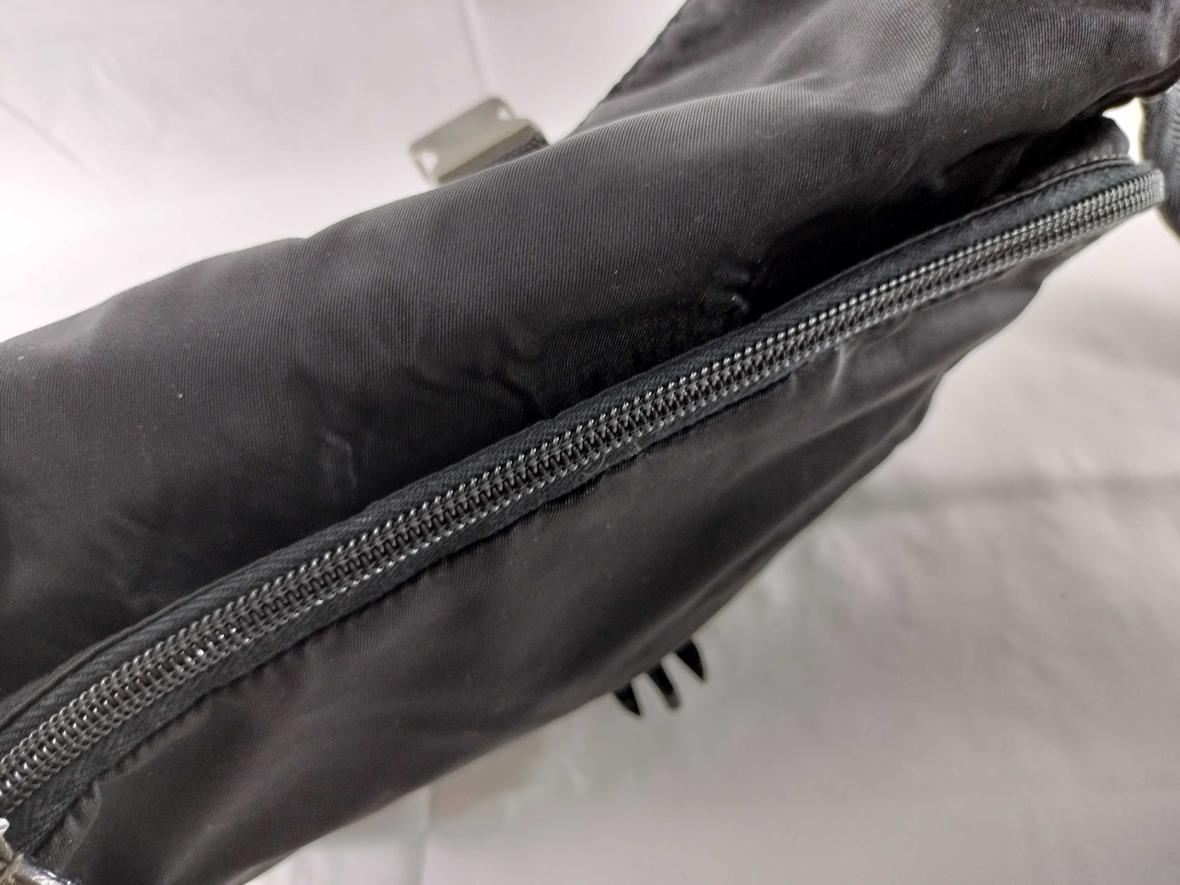 【水曜終了】(10709_0083)▼PRADA ナイロン 三角プレート ボディバッグ ウエストバッグ