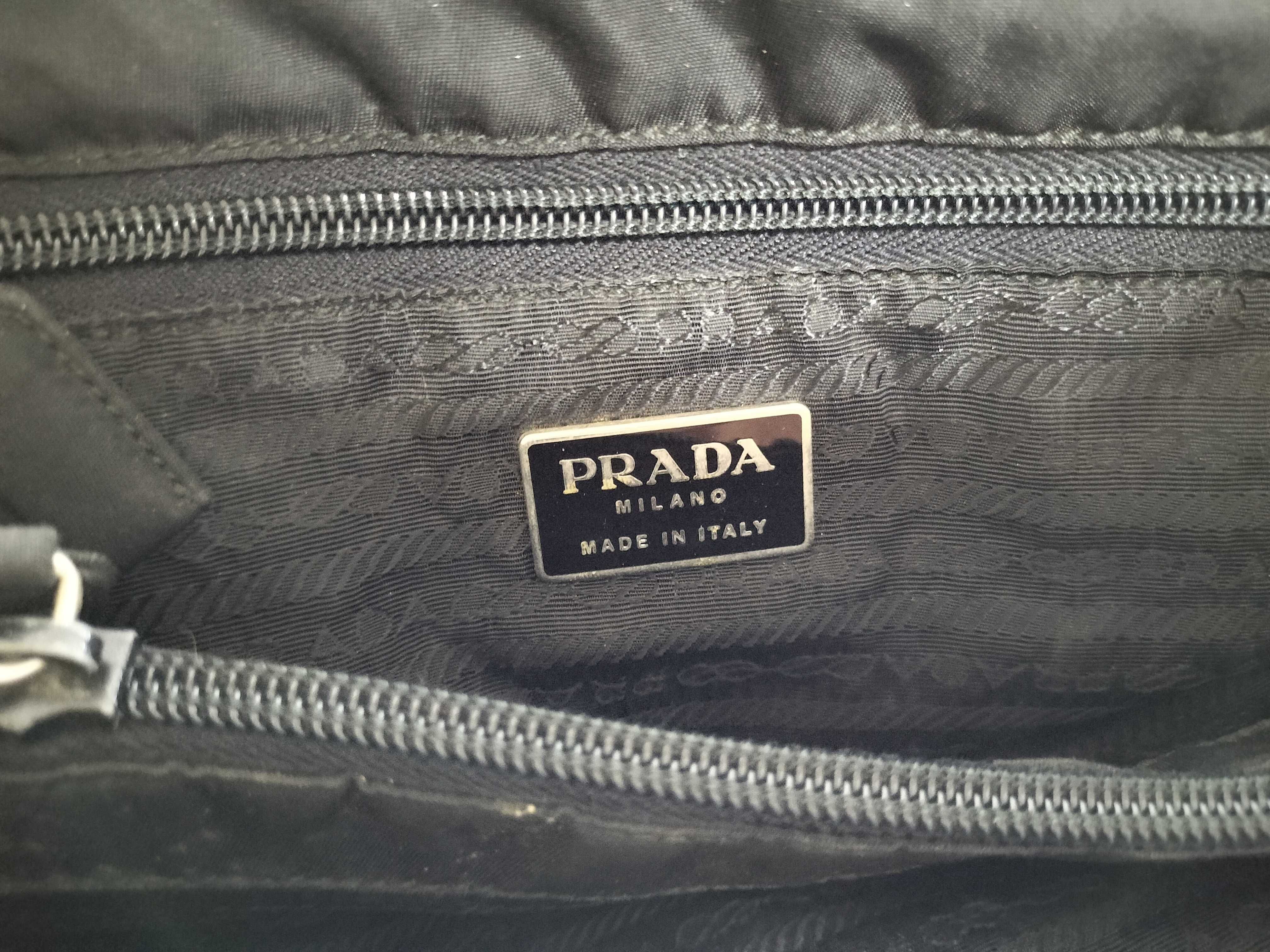 【水曜終了】(10709_0101)PRADA ナイロン 黒 マチ無し ハンド トートバッグ