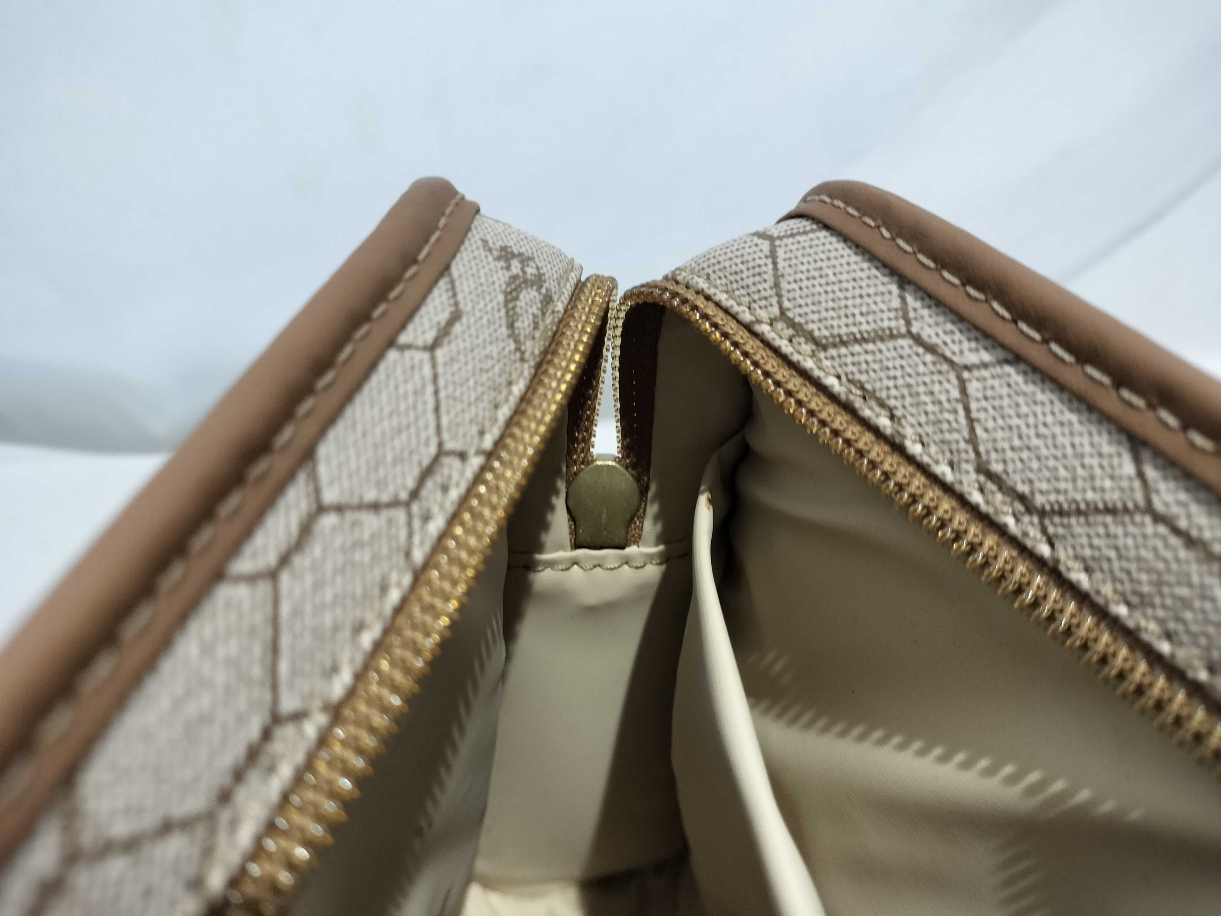 【水曜終了】(10699_0260)Dior ハニカム クラッチ クラッチバッグ