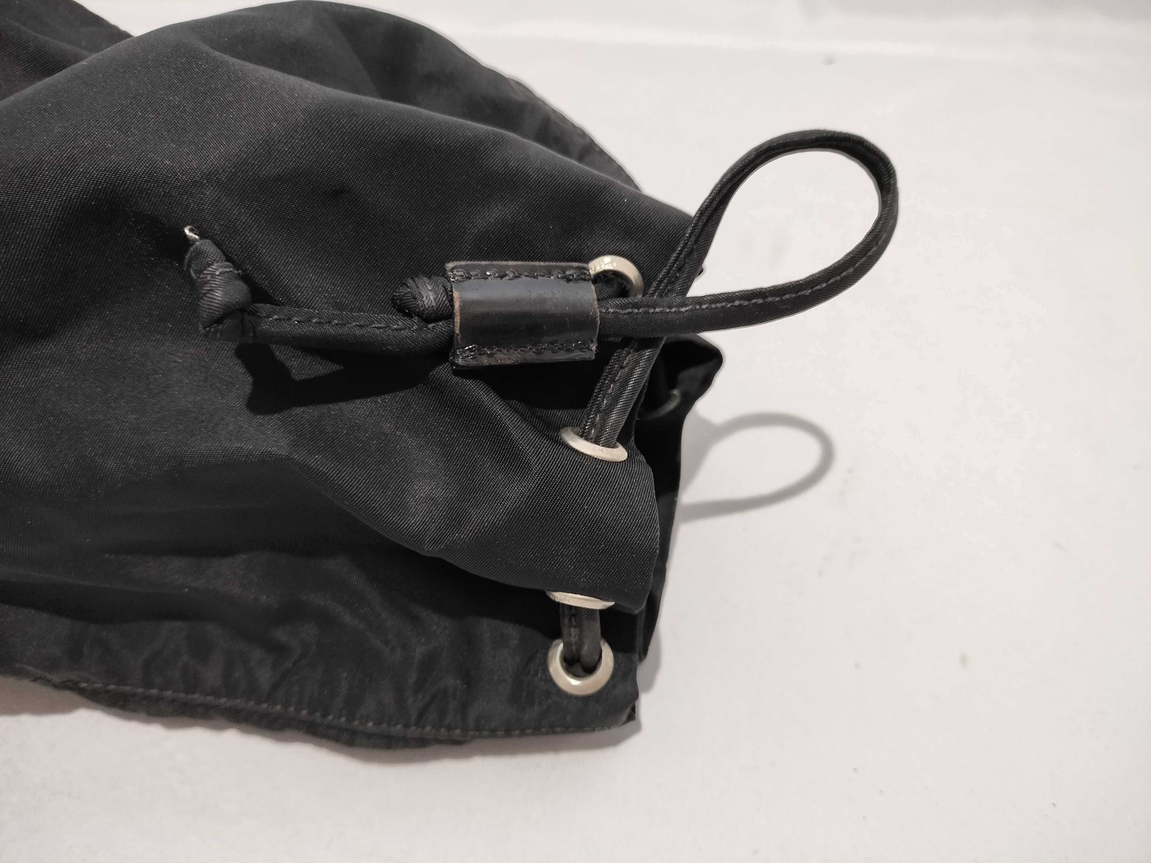 【水曜終了】(10709_0119)PRADA ナイロン 巾着ポーチ ポーチ