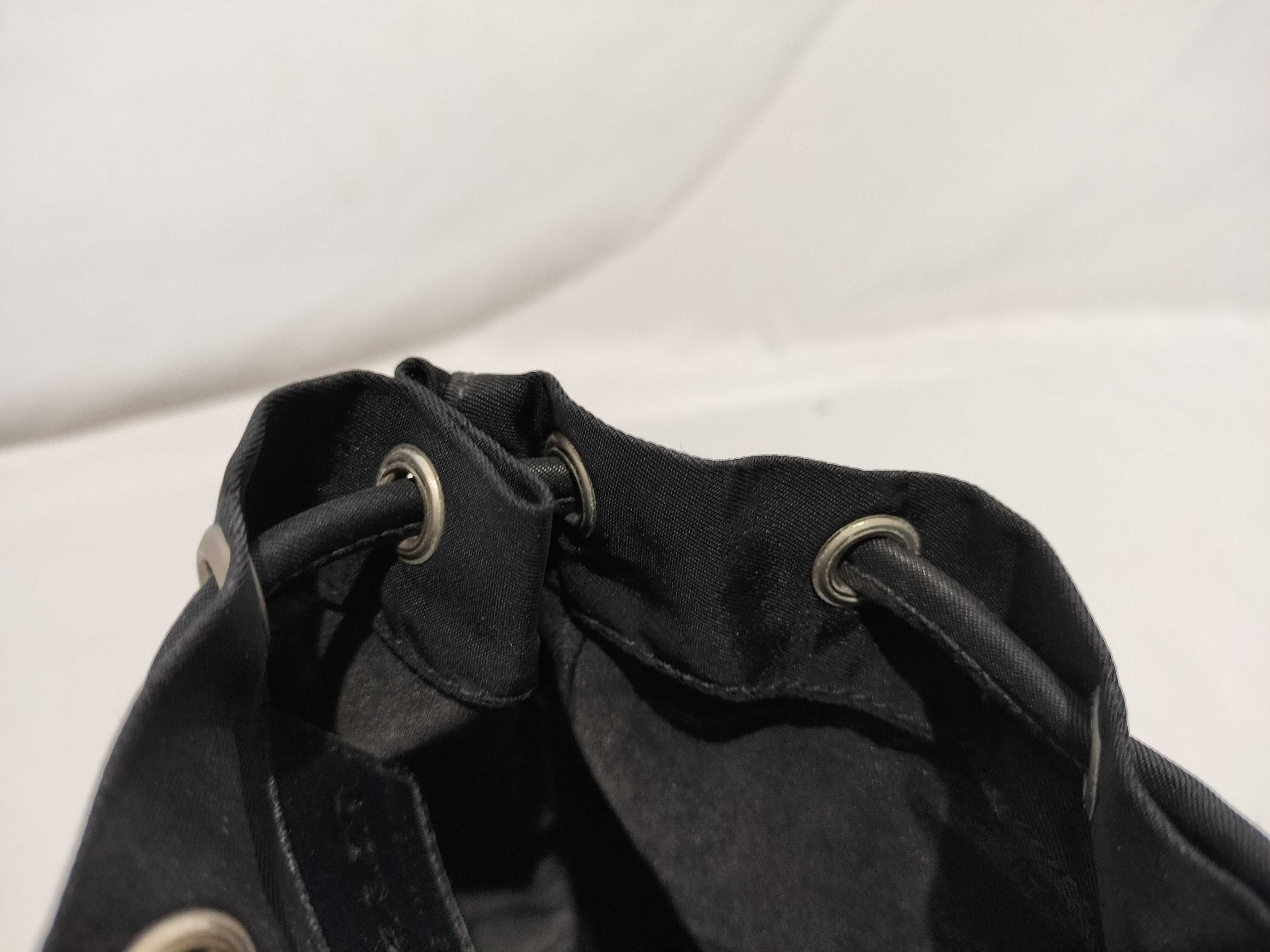 【水曜終了】(10709_0119)PRADA ナイロン 巾着ポーチ ポーチ