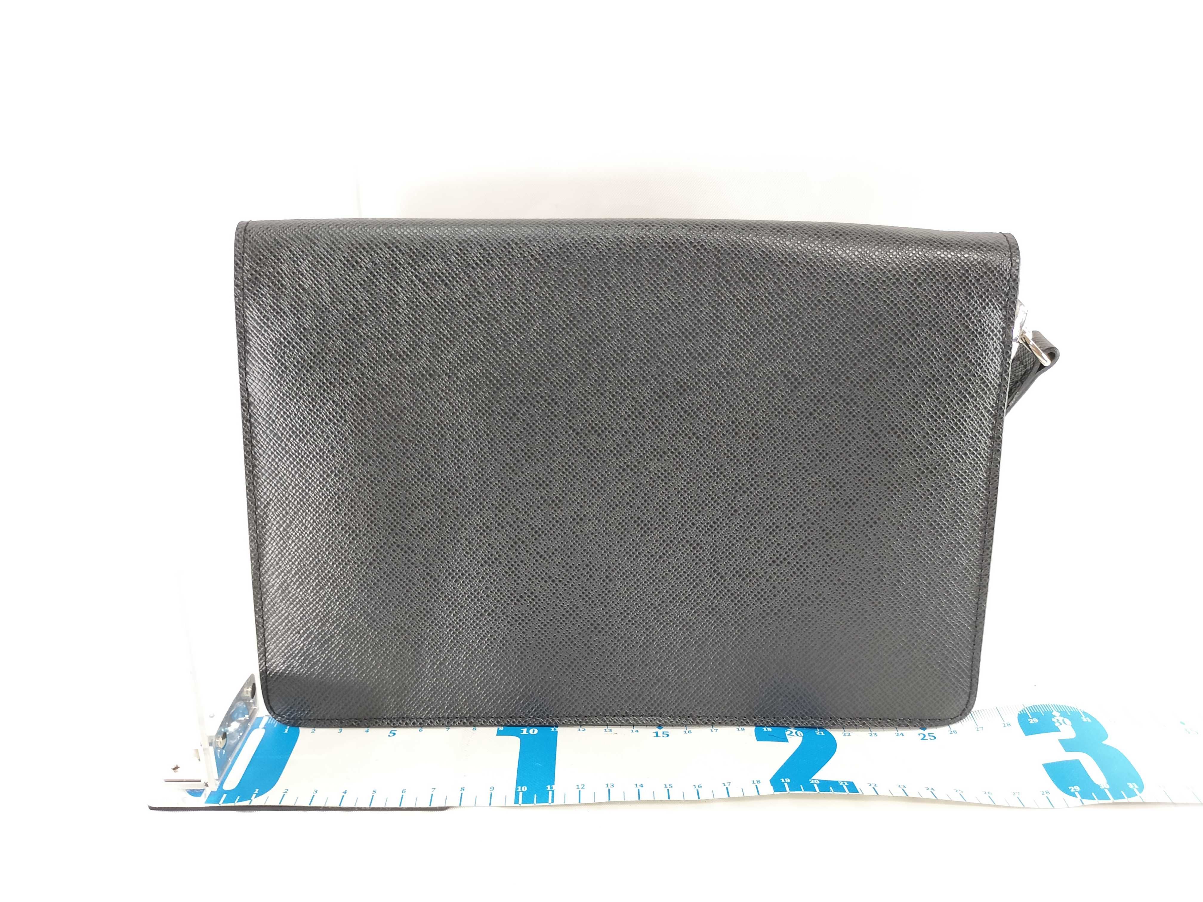 【水曜終了】(10697_0044)LOUIS VUITTON タイガ ベライヤ セカンドバッグ