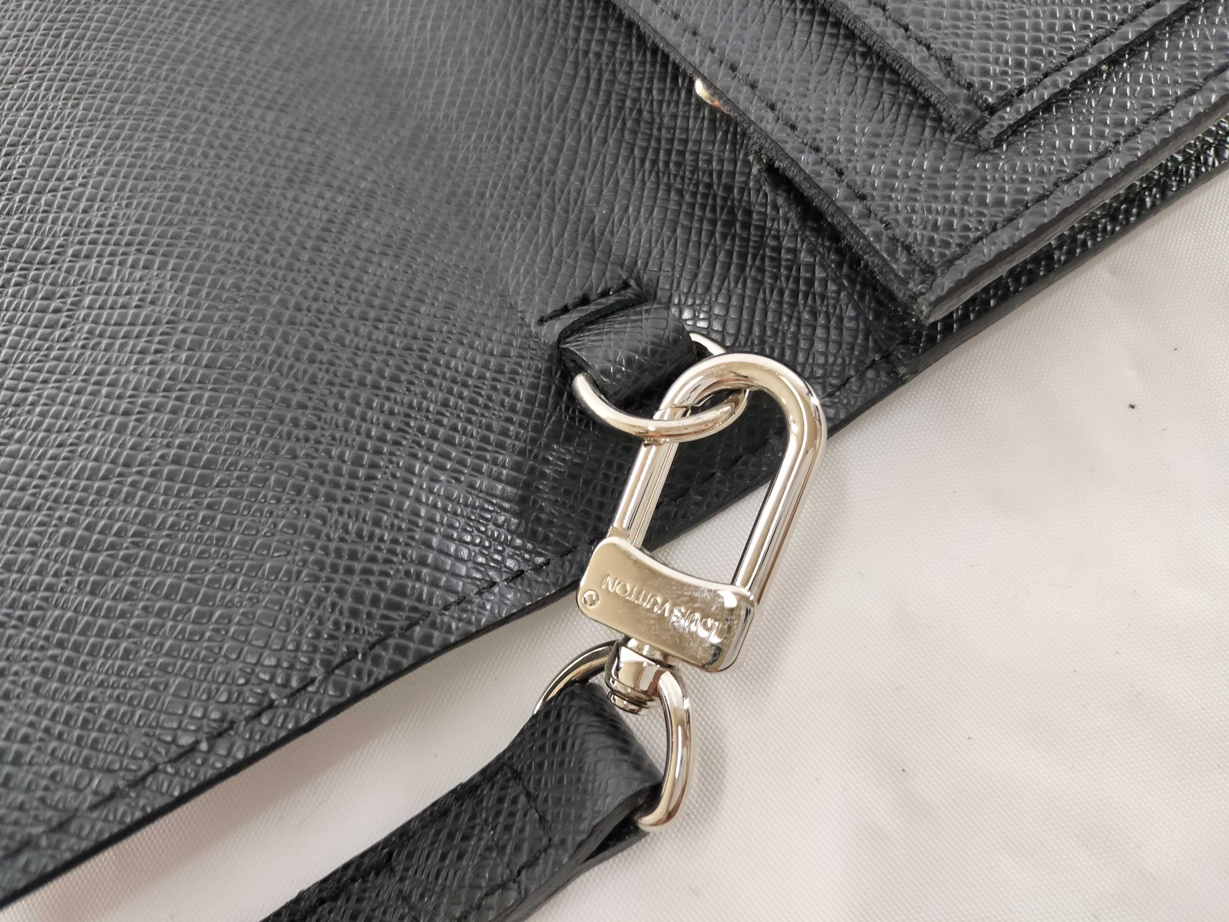 【水曜終了】(10697_0044)LOUIS VUITTON タイガ ベライヤ セカンドバッグ