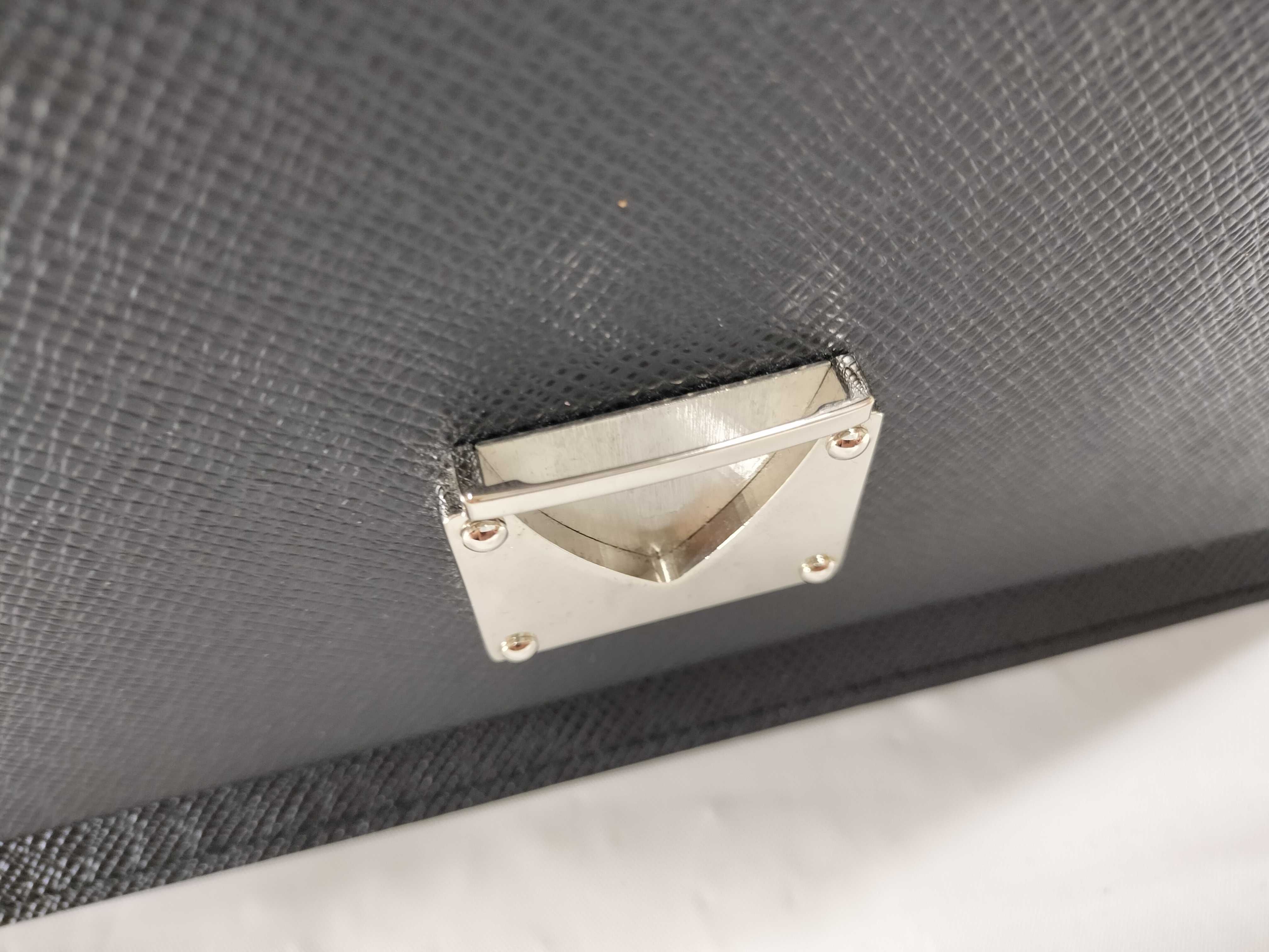 【水曜終了】(10697_0044)LOUIS VUITTON タイガ ベライヤ セカンドバッグ