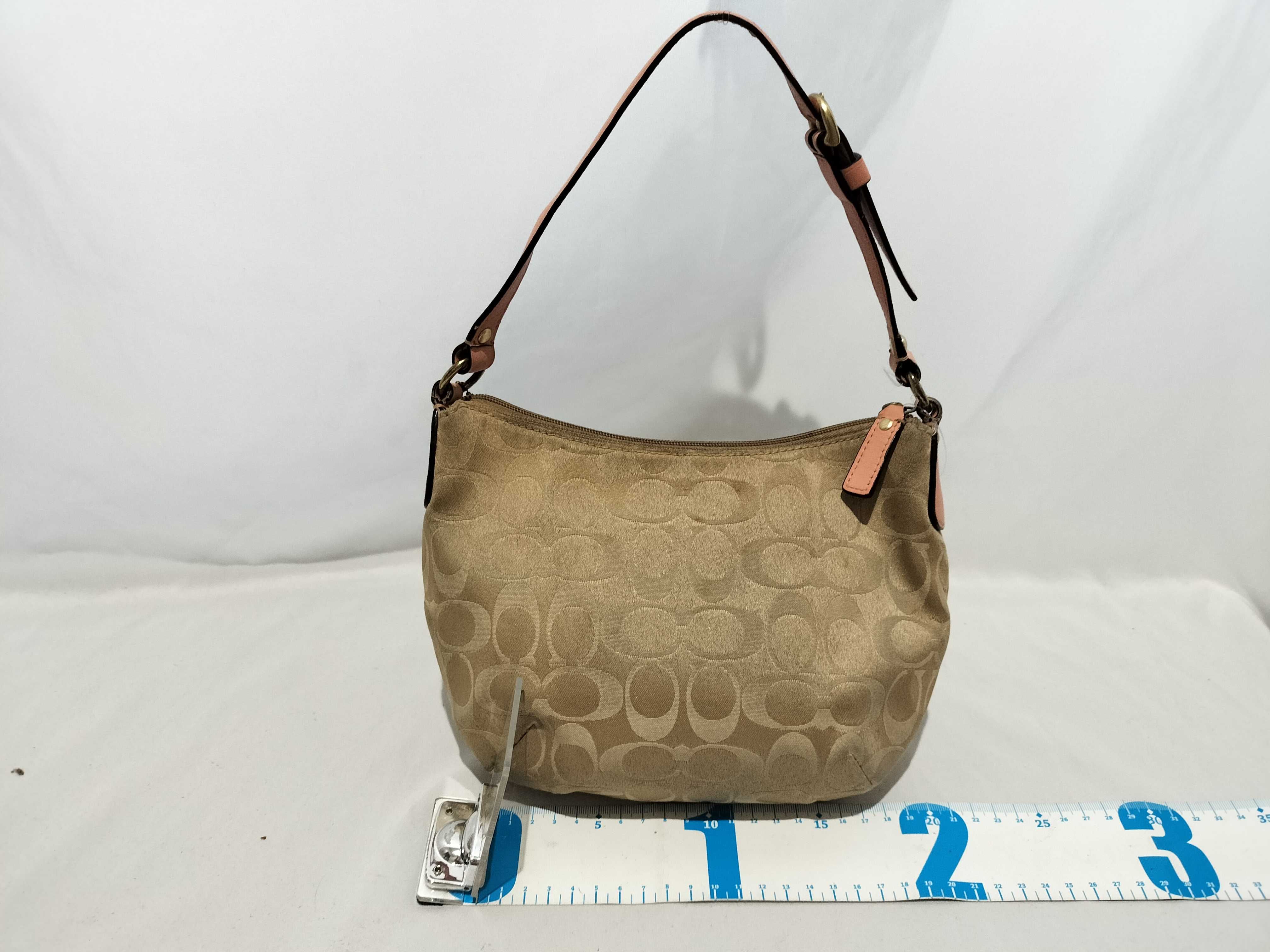 【水曜終了】(10699_0071)COACH シグネチャー 43740 ハンドバッグ