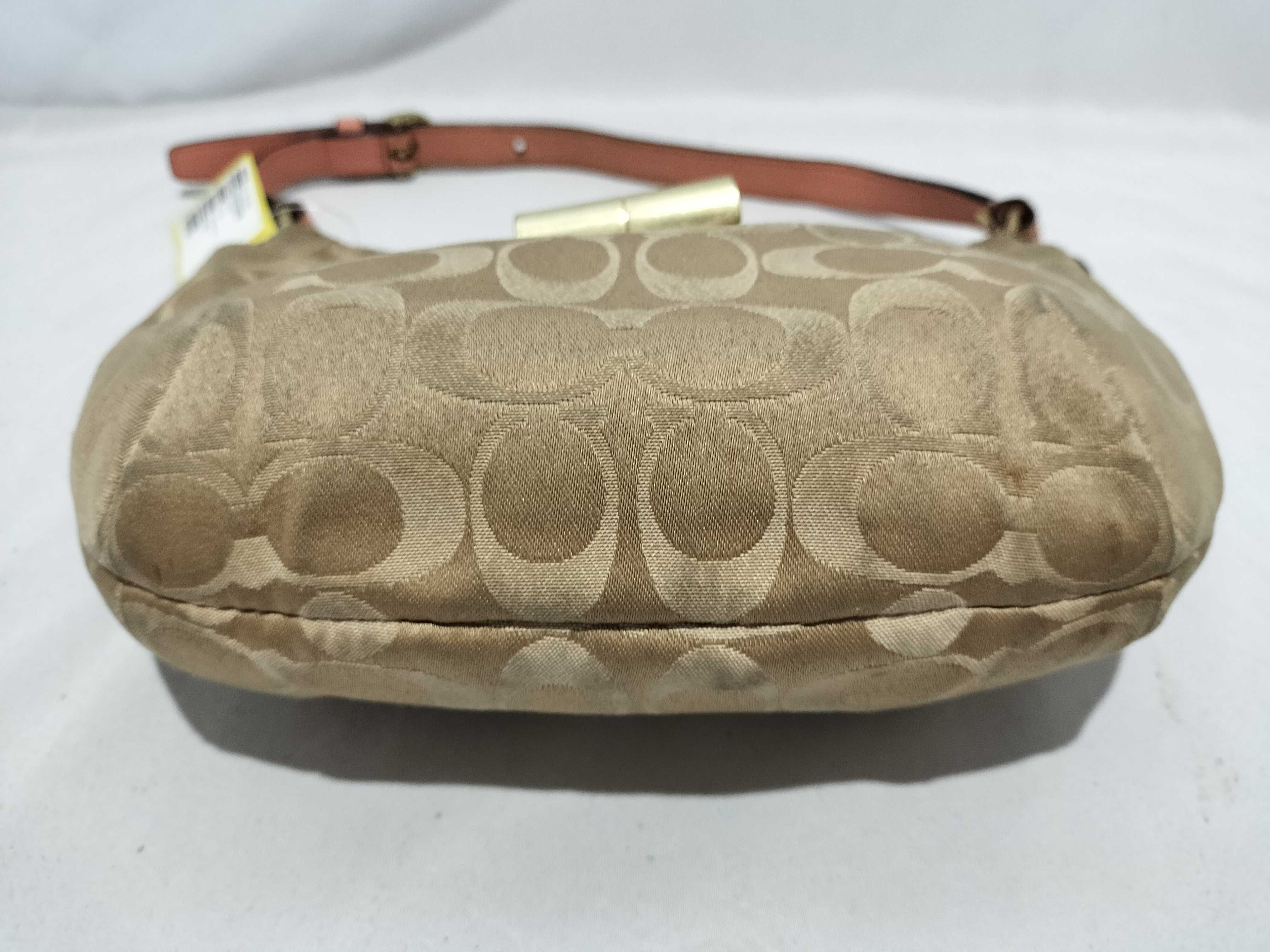 【水曜終了】(10699_0071)COACH シグネチャー 43740 ハンドバッグ