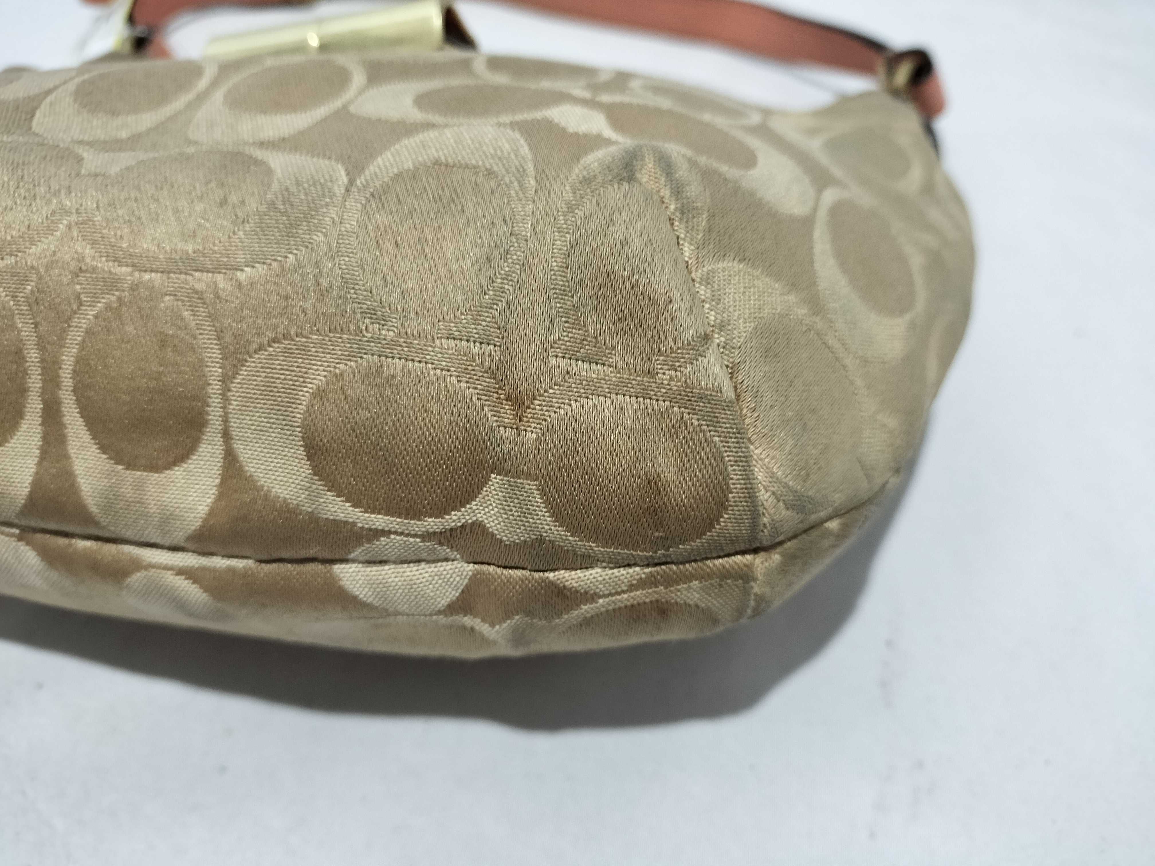 【水曜終了】(10699_0071)COACH シグネチャー 43740 ハンドバッグ