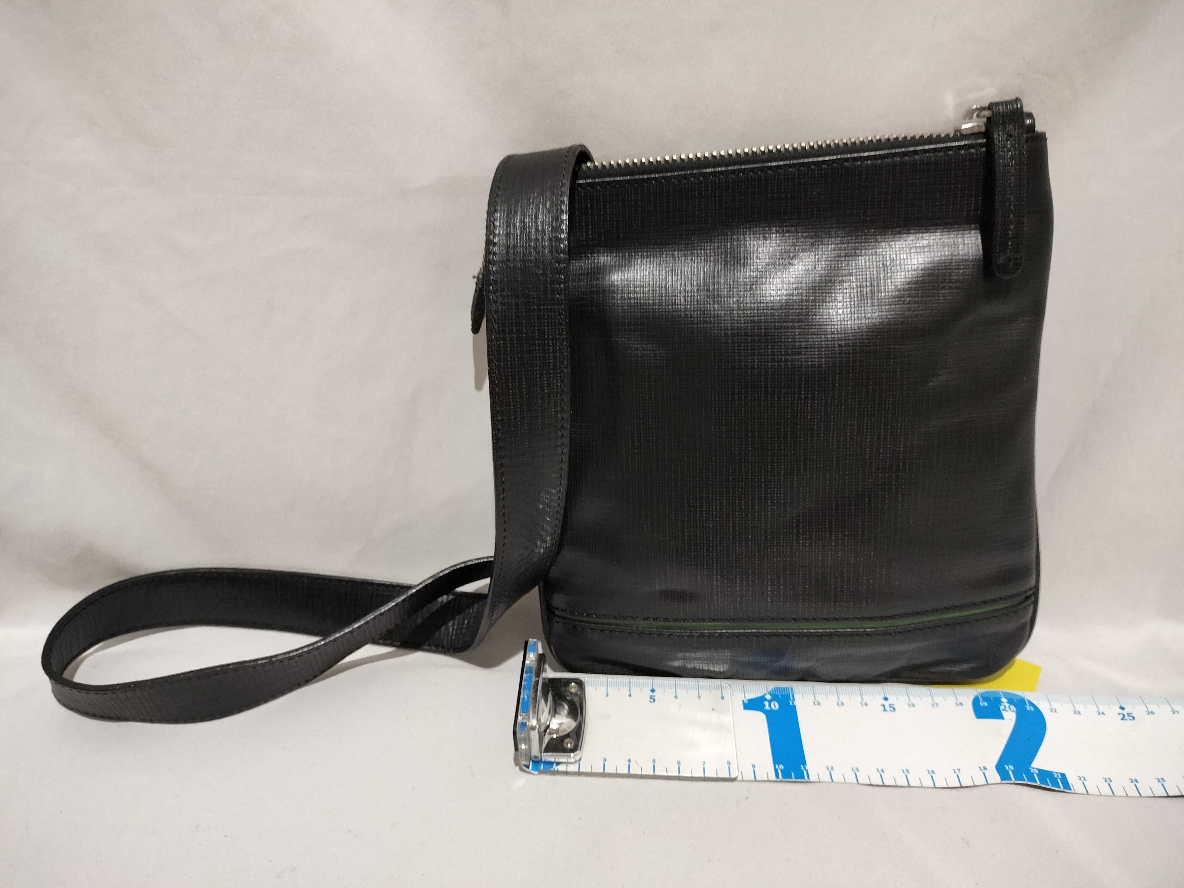 【水曜終了】(10699_0080)ARMANI アルマーニ コレクション レザー ショルダー ショルダーバッグ