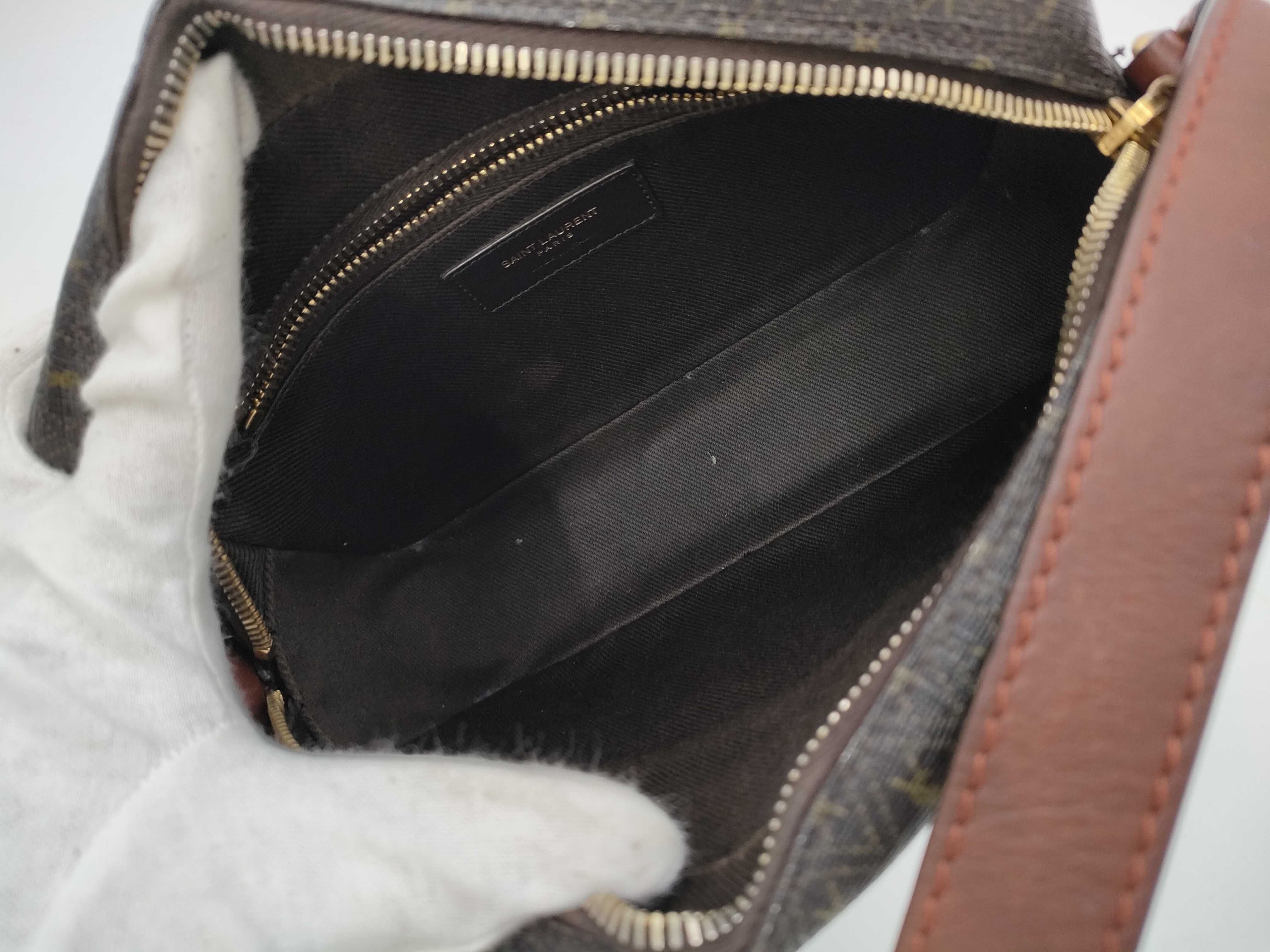 【水曜終了】(10936_0142)SAINT LAURENT Yves Saint Laurent モノグラム ショルダーバッグ