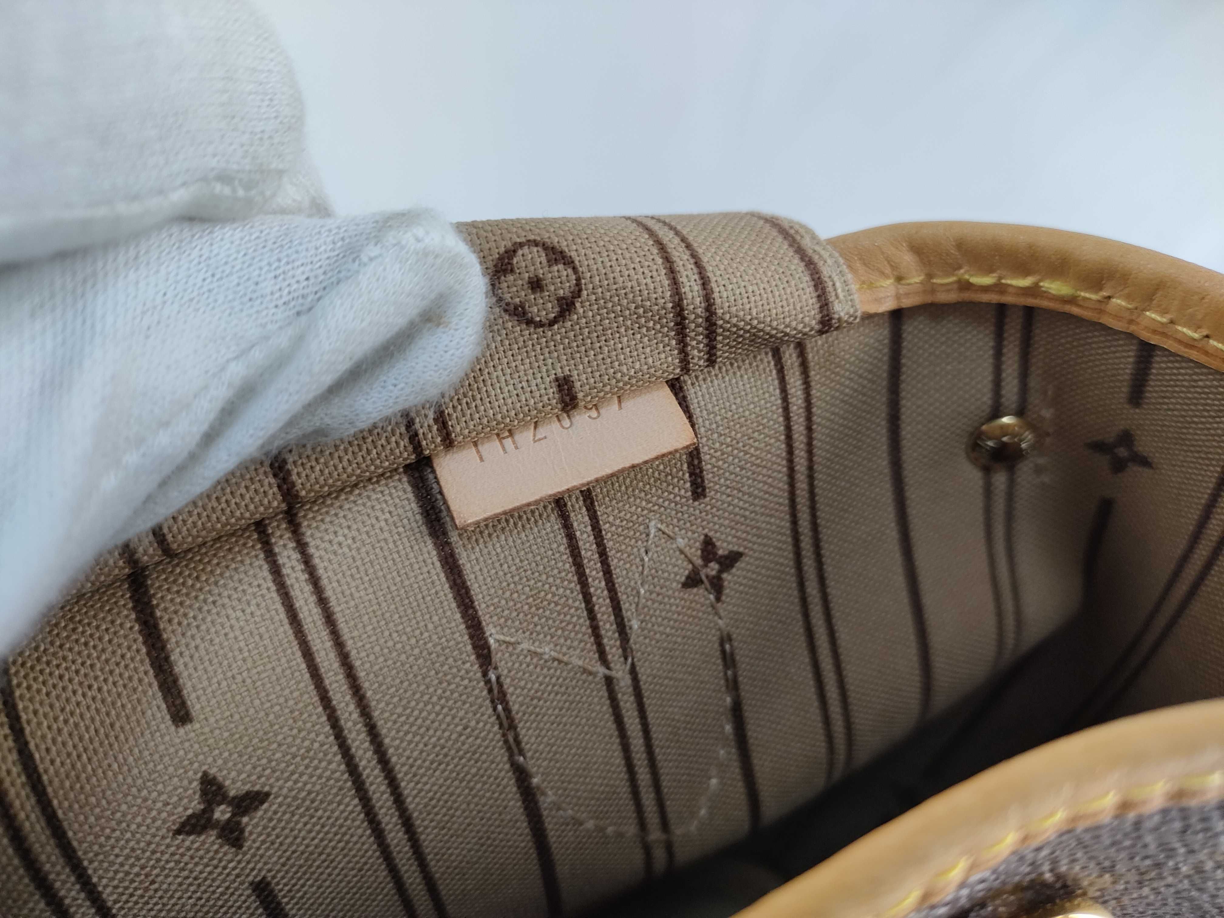 【水曜終了】(10699_0213)BOTTEGA VENETA ボッテガベネタ ショルダーバッグ ピンク