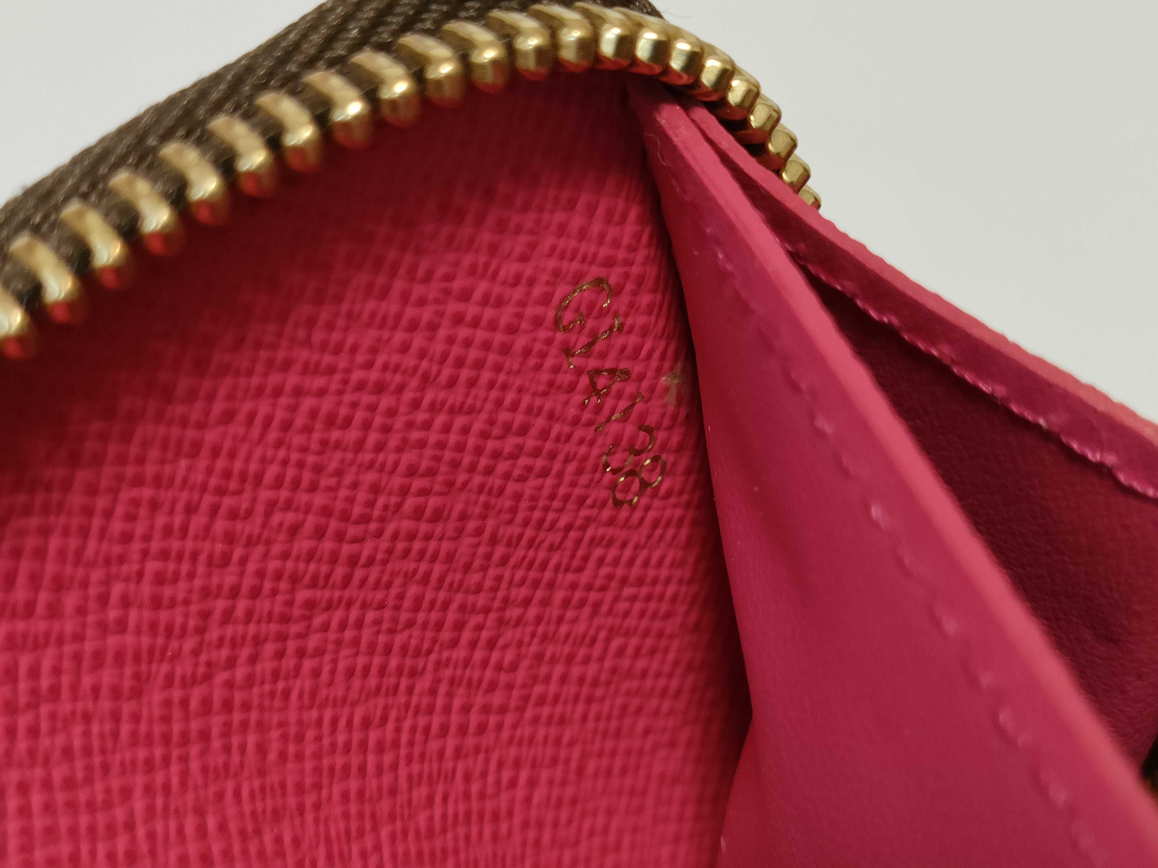 【水曜終了】(10709_0083)▼PRADA ナイロン 三角プレート ボディバッグ ウエストバッグ