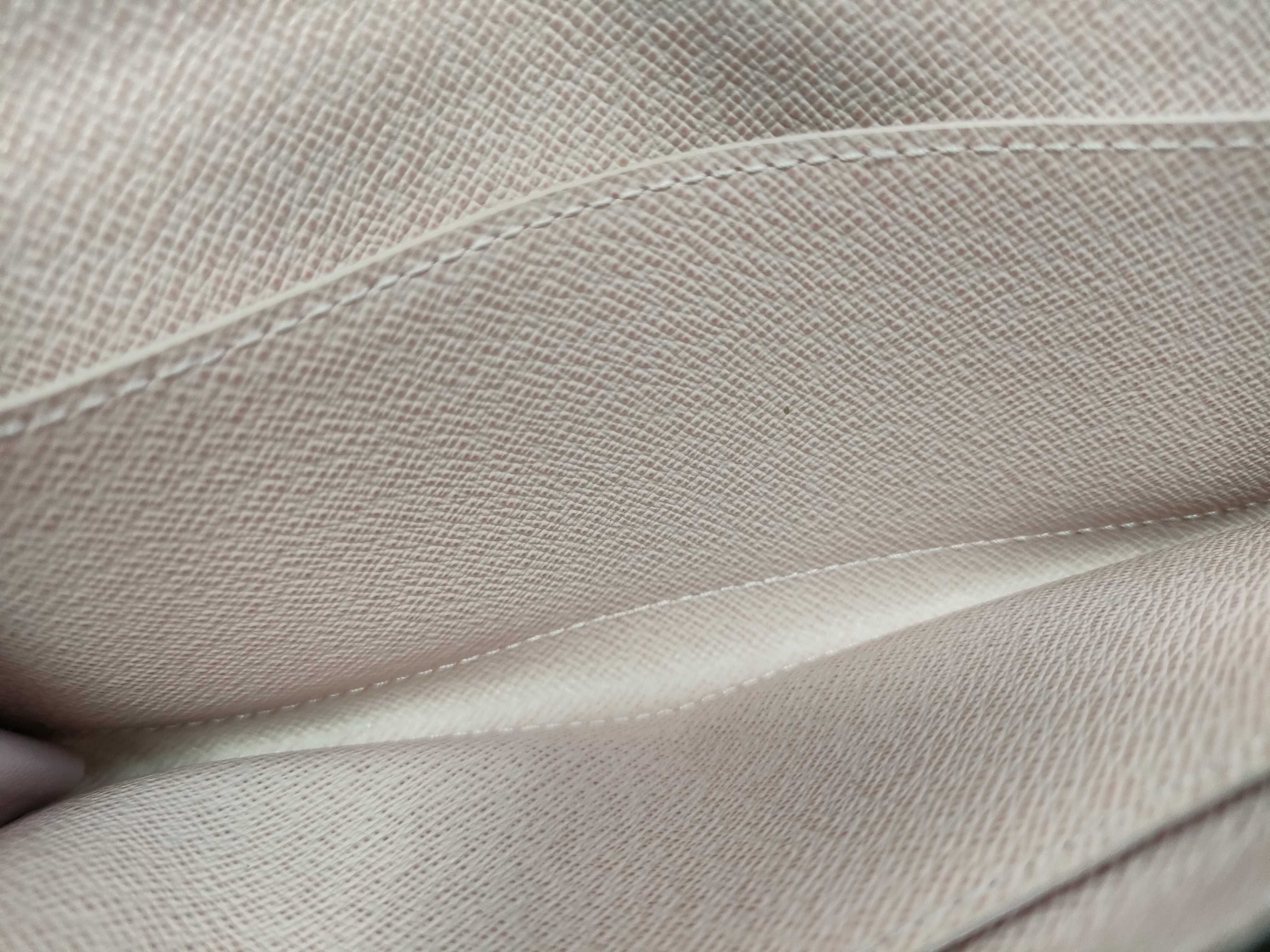 【水曜終了】(10700_0185)▼Dior *1ミスディオール ブルーミング ボディ パウダー 19g その他小物