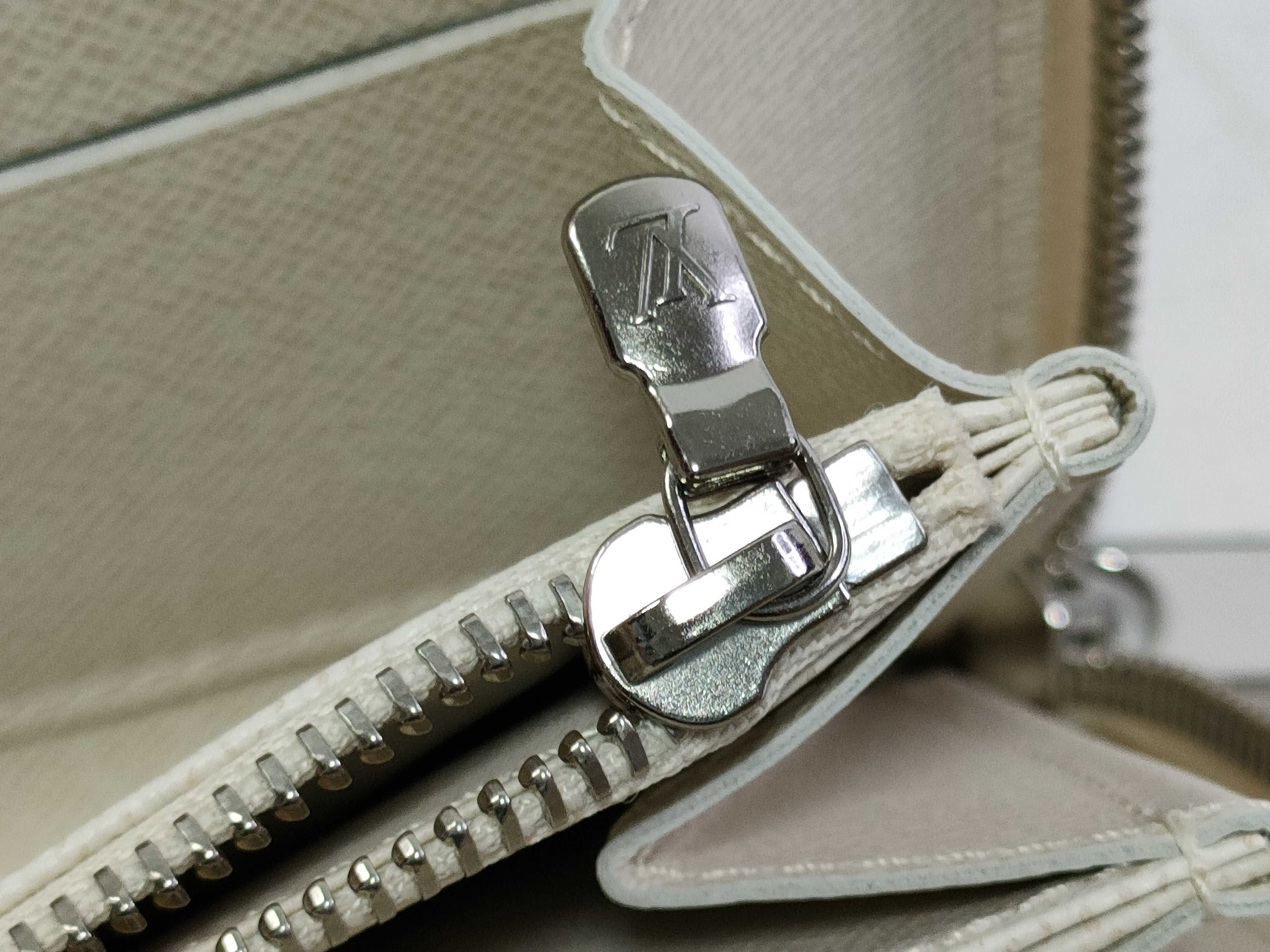 【水曜終了】(10700_0076)FENDI ズッカ柄 ズッカ キーケース6連 キーケース・キーホルダー