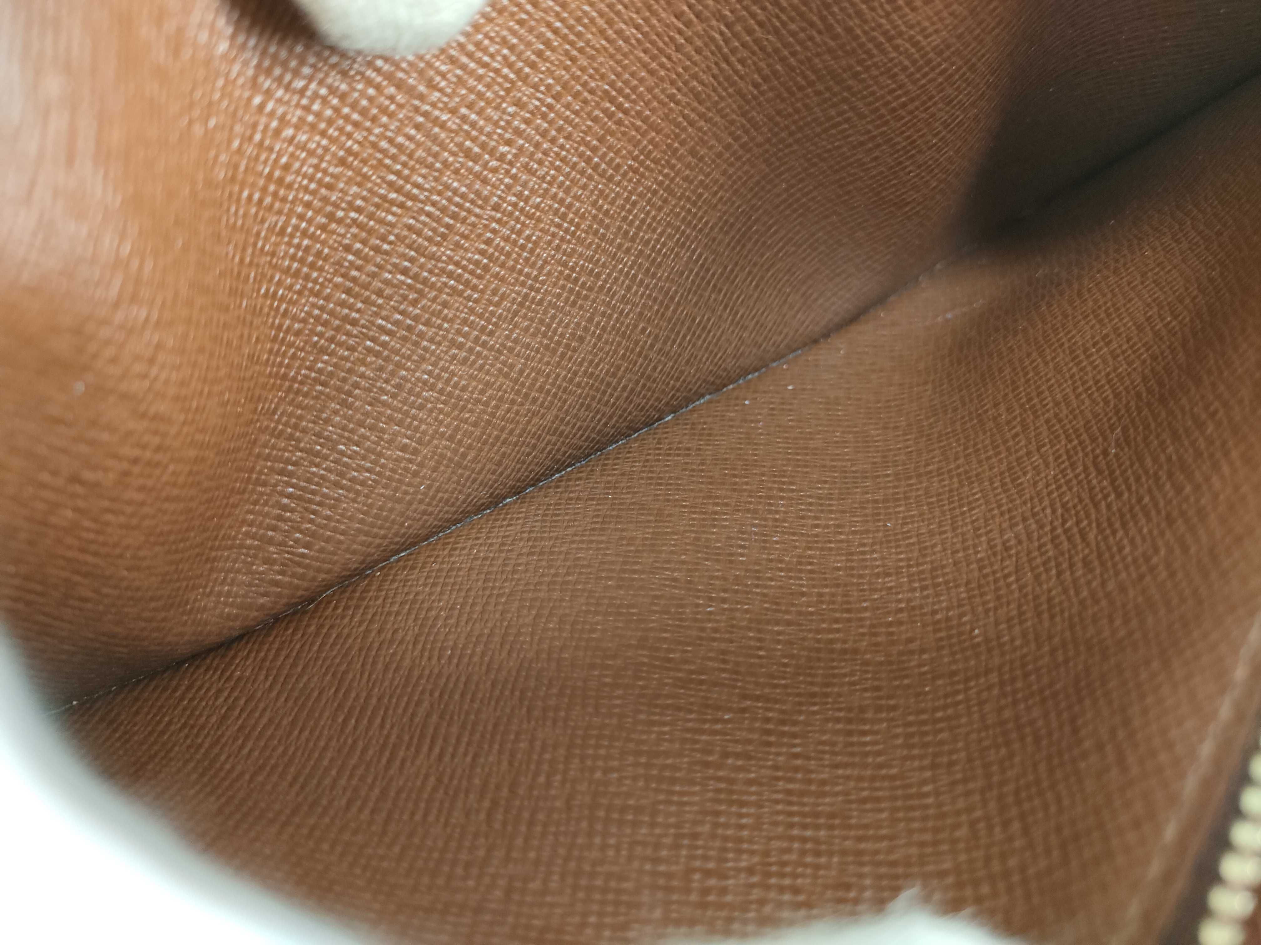 【水曜終了】(10709_0136)FENDI カールラガーフェルド チャーム その他小物