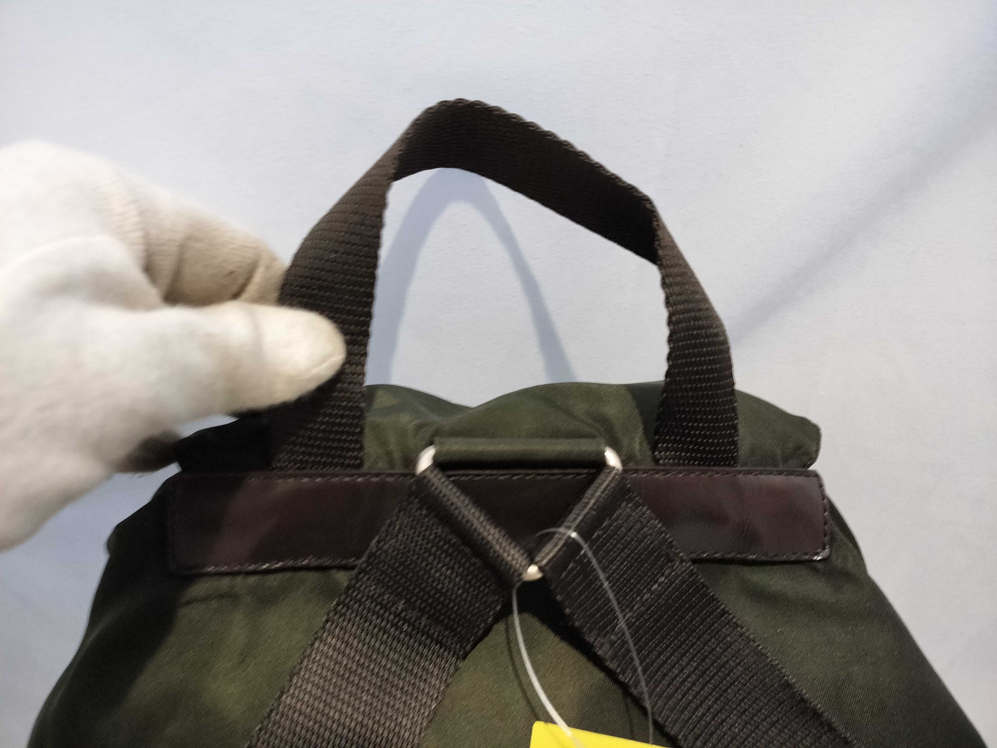 【水曜終了】(10709_0085)PRADA ナイロン ミニリュック カーキ リュックサック