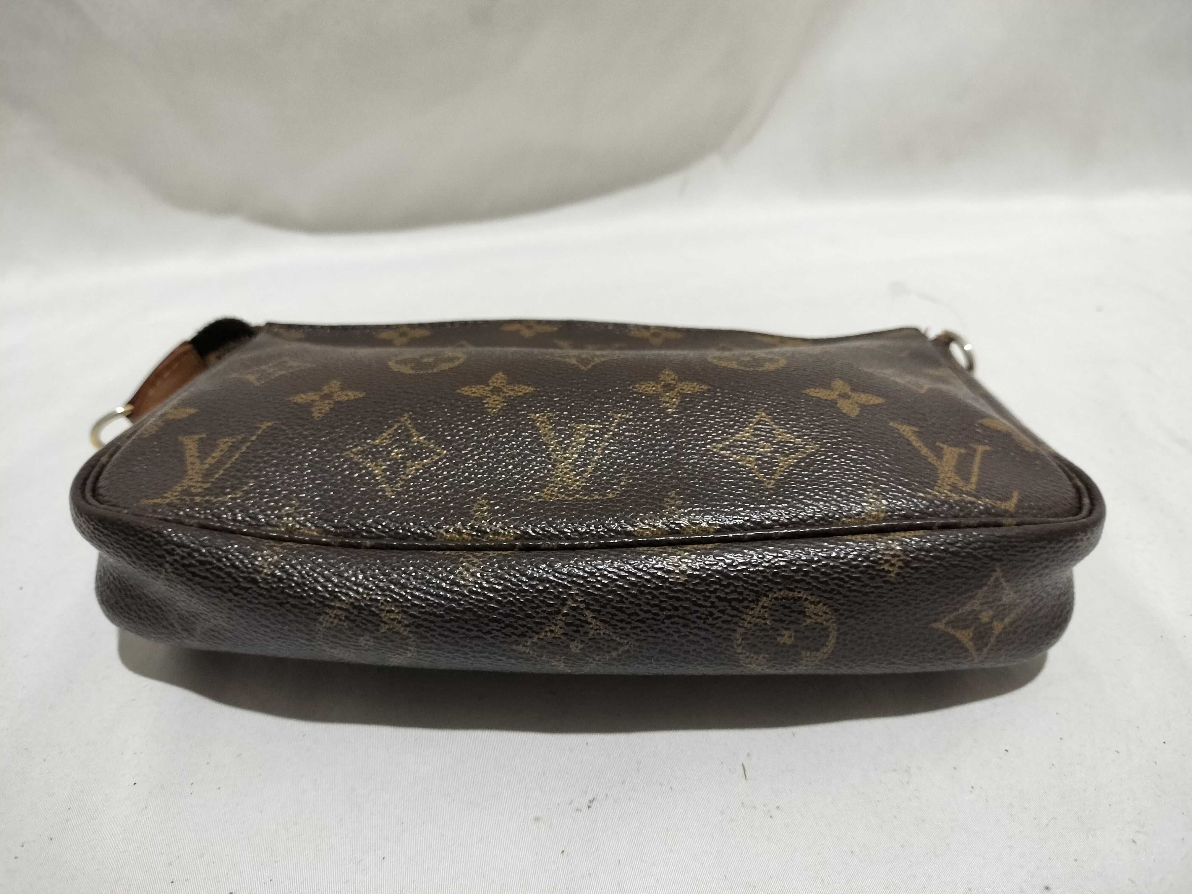 【水曜終了】(10708_0133)LOUIS VUITTON モノグラム アクセポーチ ファスナー破損 ポーチ