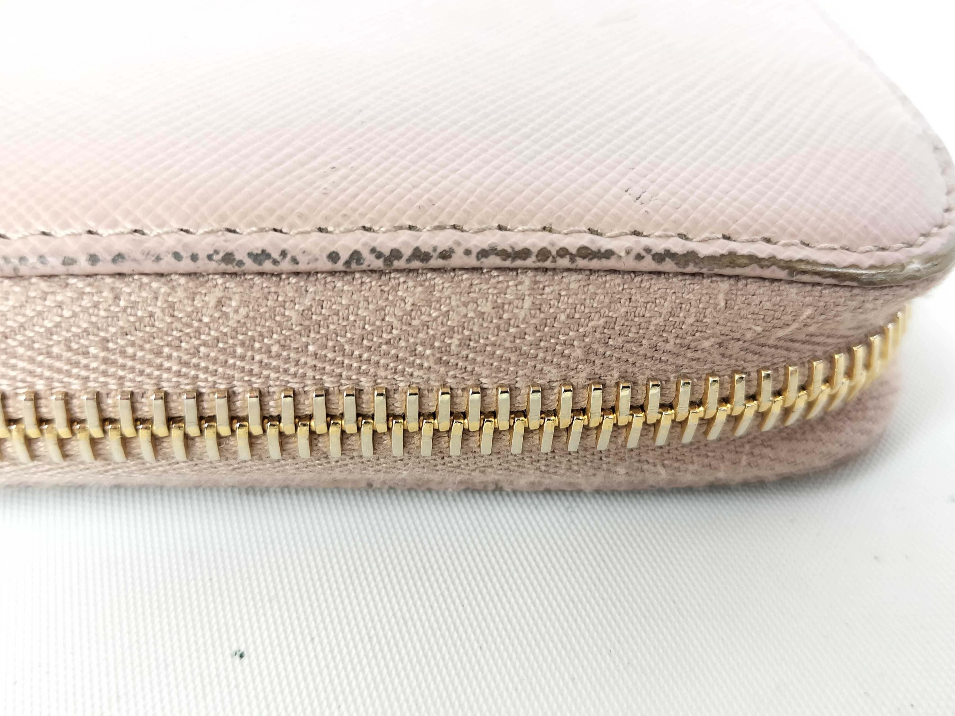 【水曜終了】(10709_0111)PRADA サフィアーノ レザー ラウンドジップ ジッピーウォレット 財布