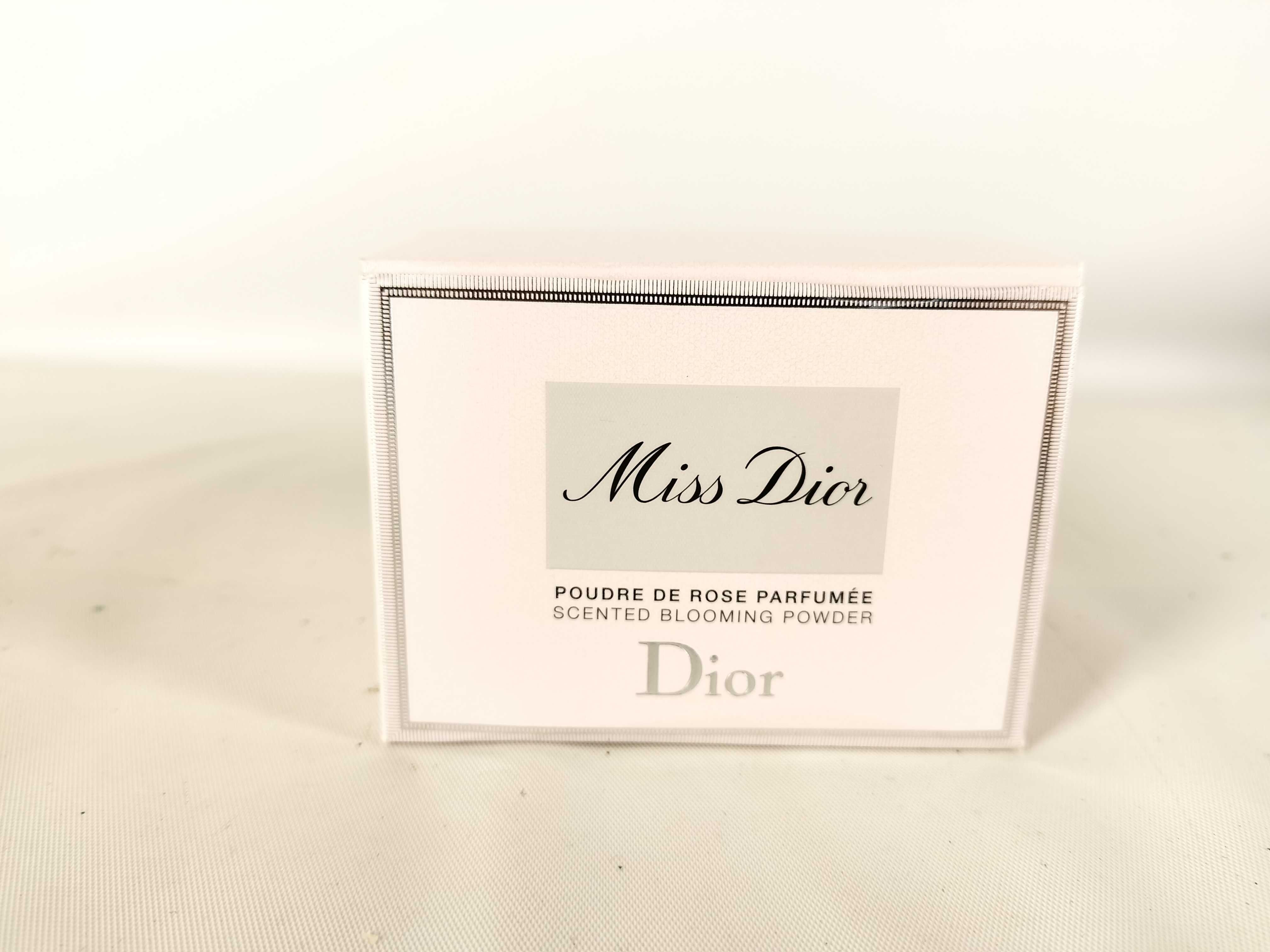 【水曜終了】(10700_0185)▼Dior *1ミスディオール ブルーミング ボディ パウダー 19g その他小物
