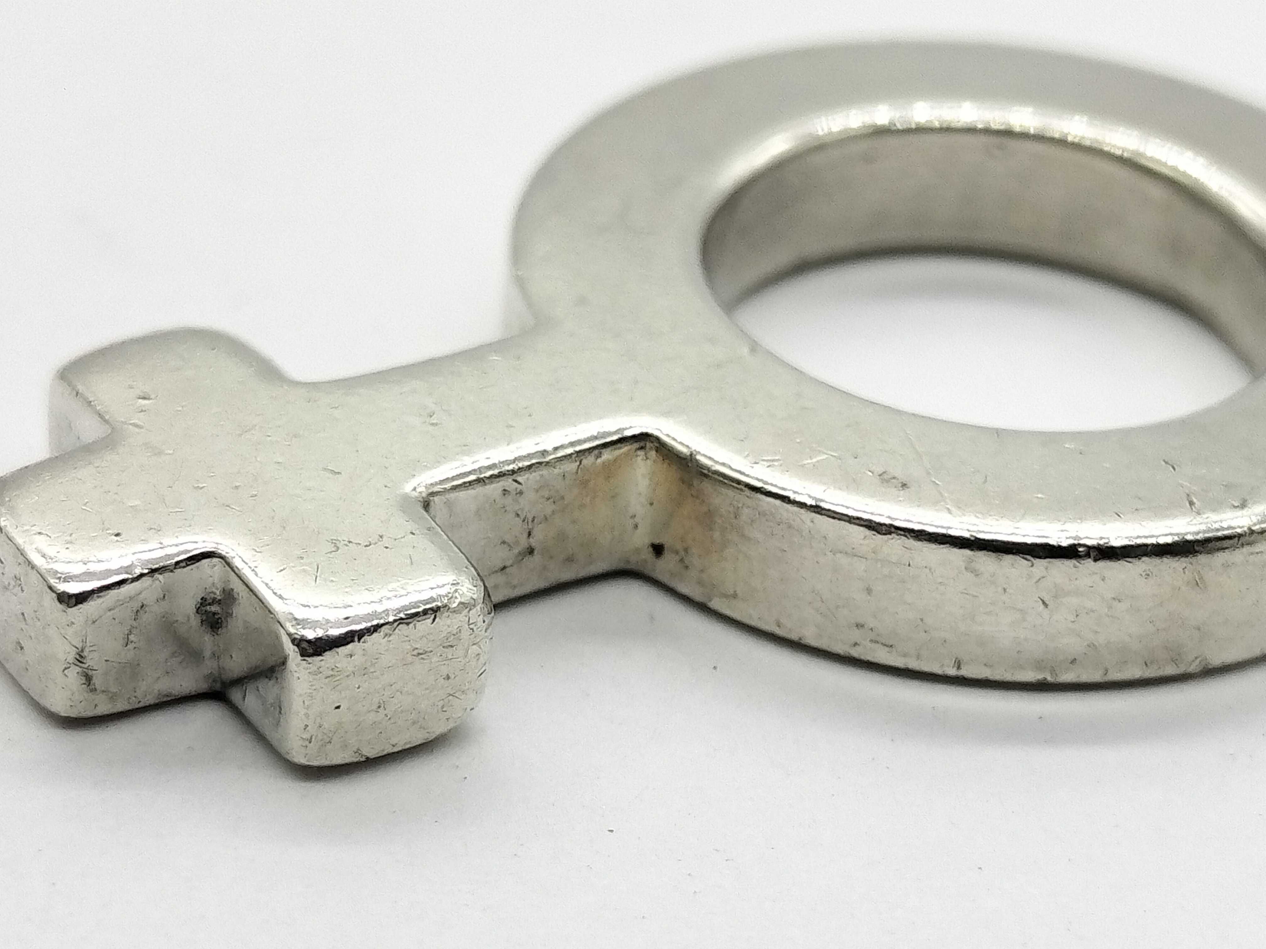 【水曜終了】(10709_0045)GUCCI 925 レディ アイコン ペンダントトップ その他小物