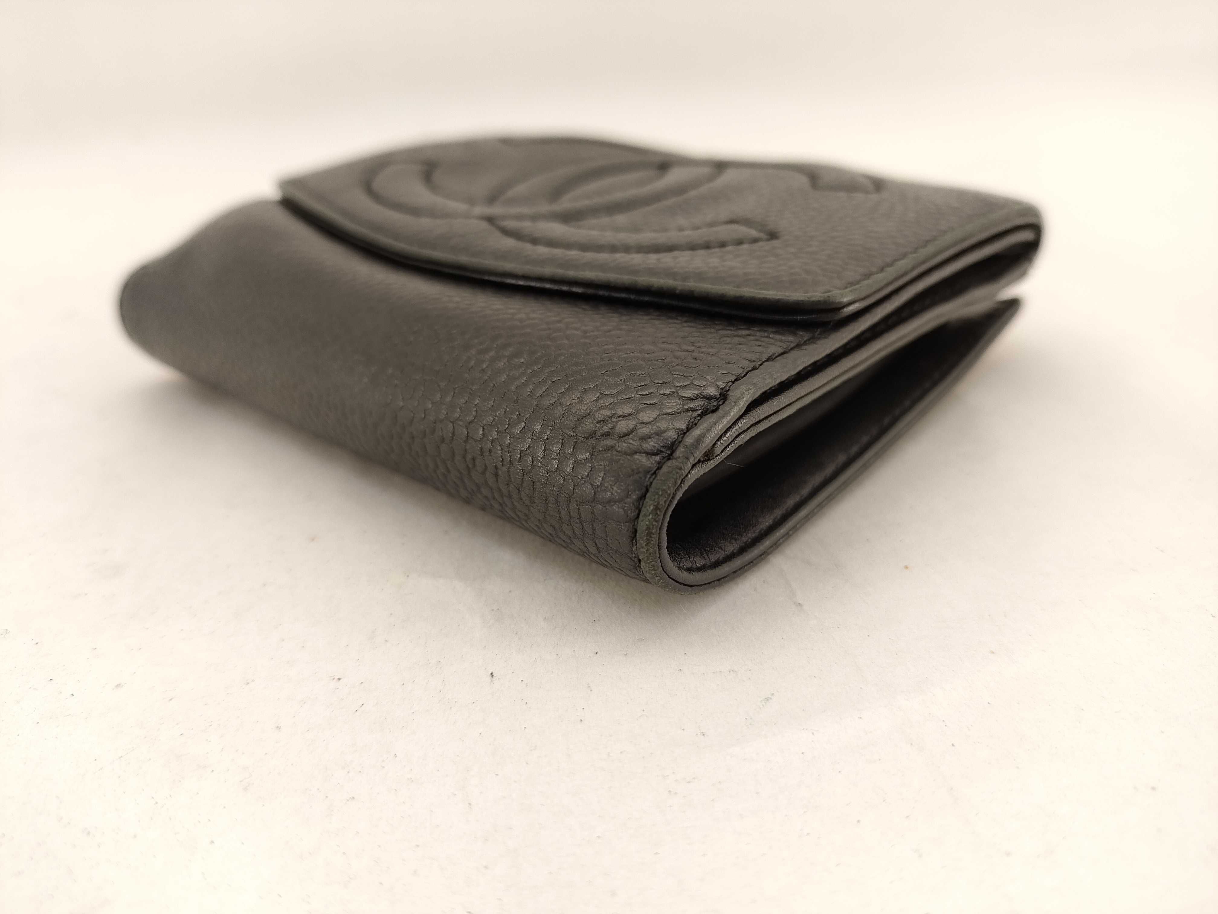 【水曜終了】(10707_0031)CHANEL キャビアスキン ココマーク Wホック 二つ折り 財布