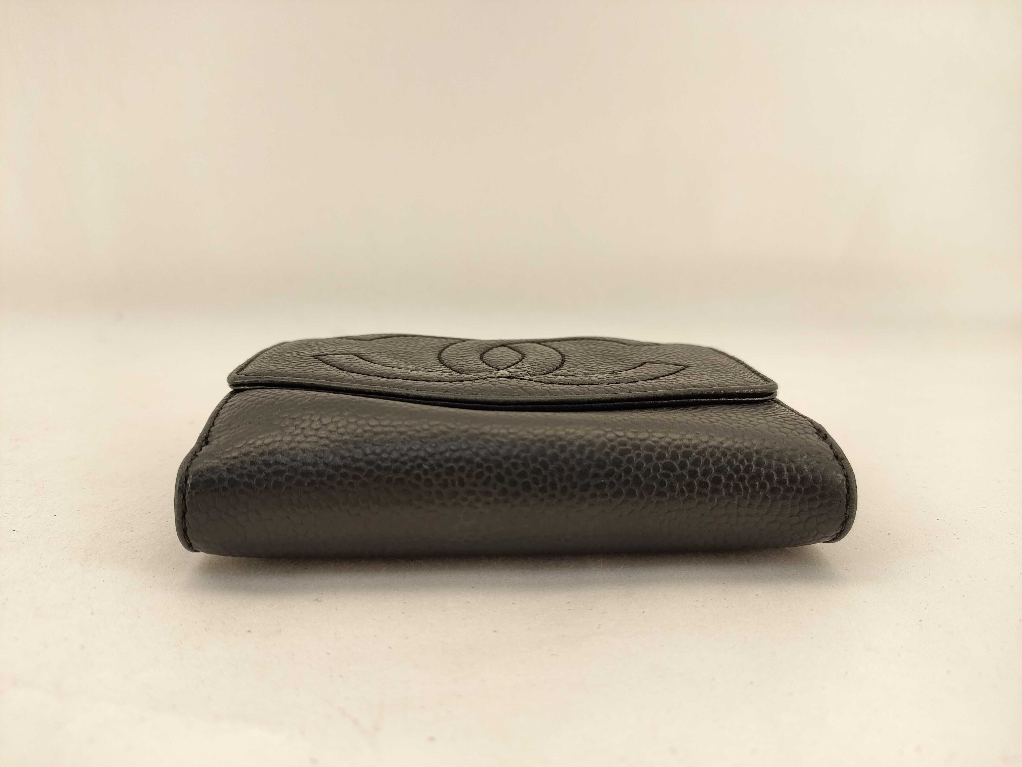 【水曜終了】(10707_0031)CHANEL キャビアスキン ココマーク Wホック 二つ折り 財布