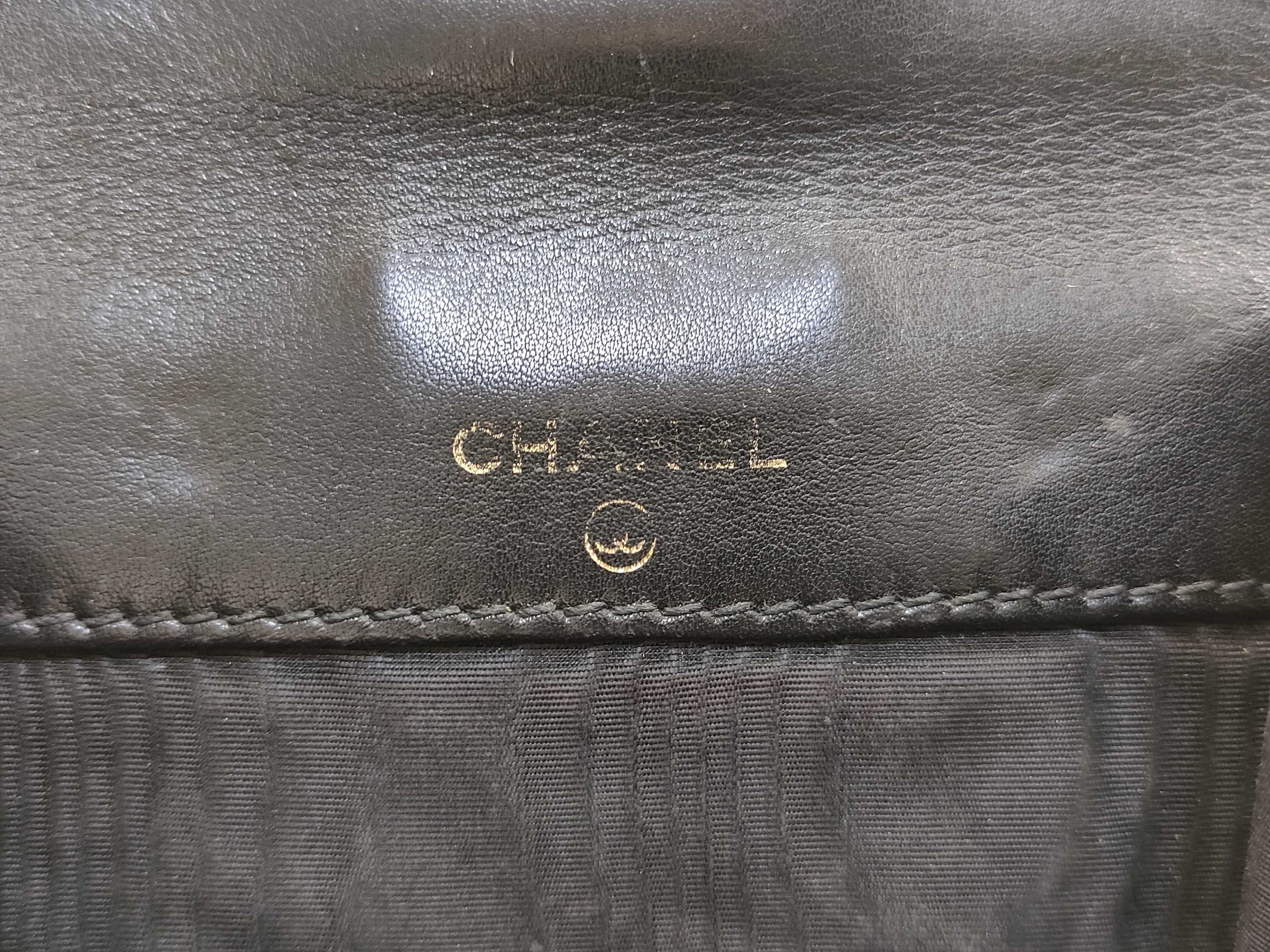 【水曜終了】(10707_0031)CHANEL キャビアスキン ココマーク Wホック 二つ折り 財布