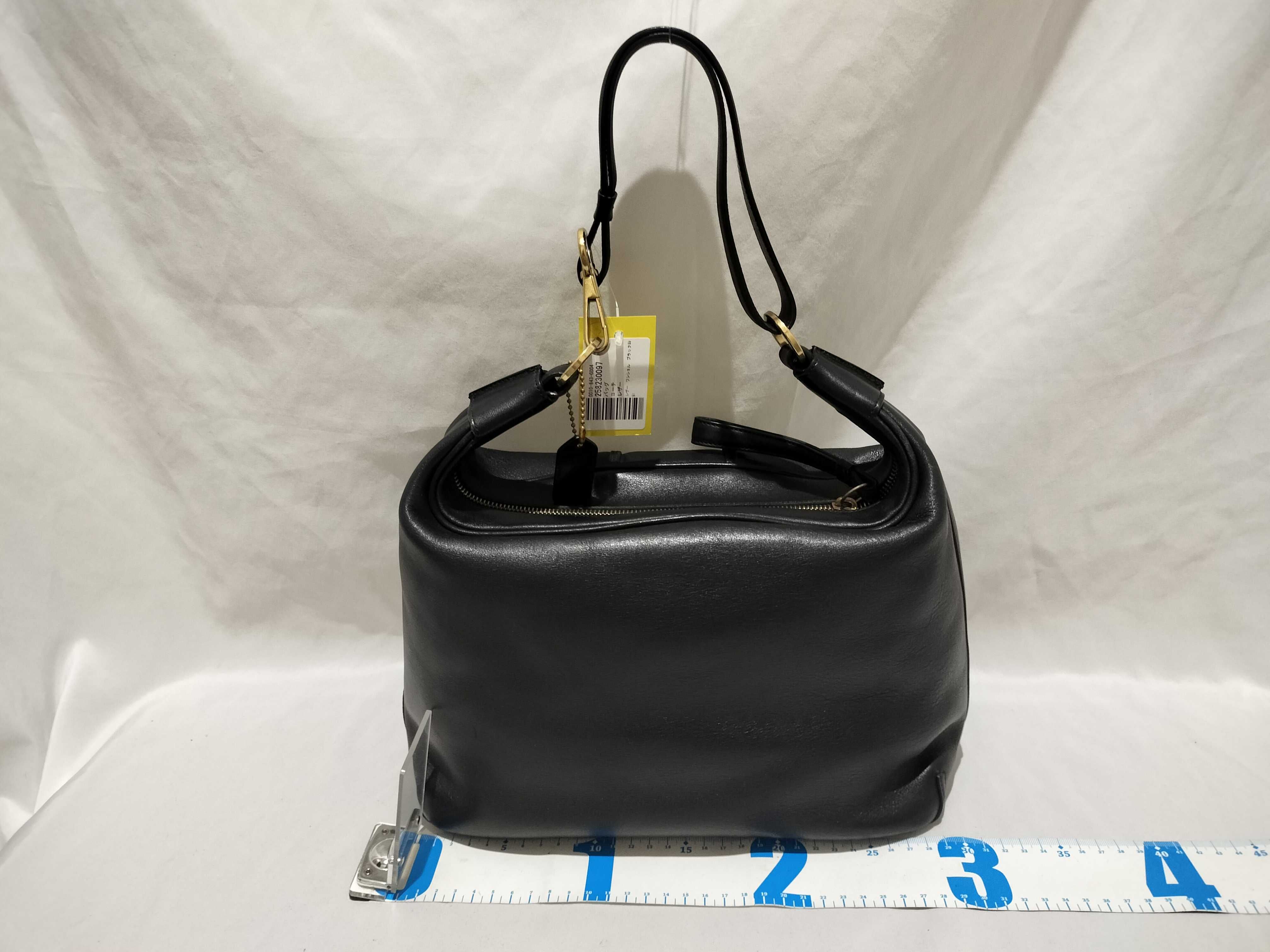 【水曜終了】(10698_0073)COACH レザー ワンショル ブラック ショルダーバッグ