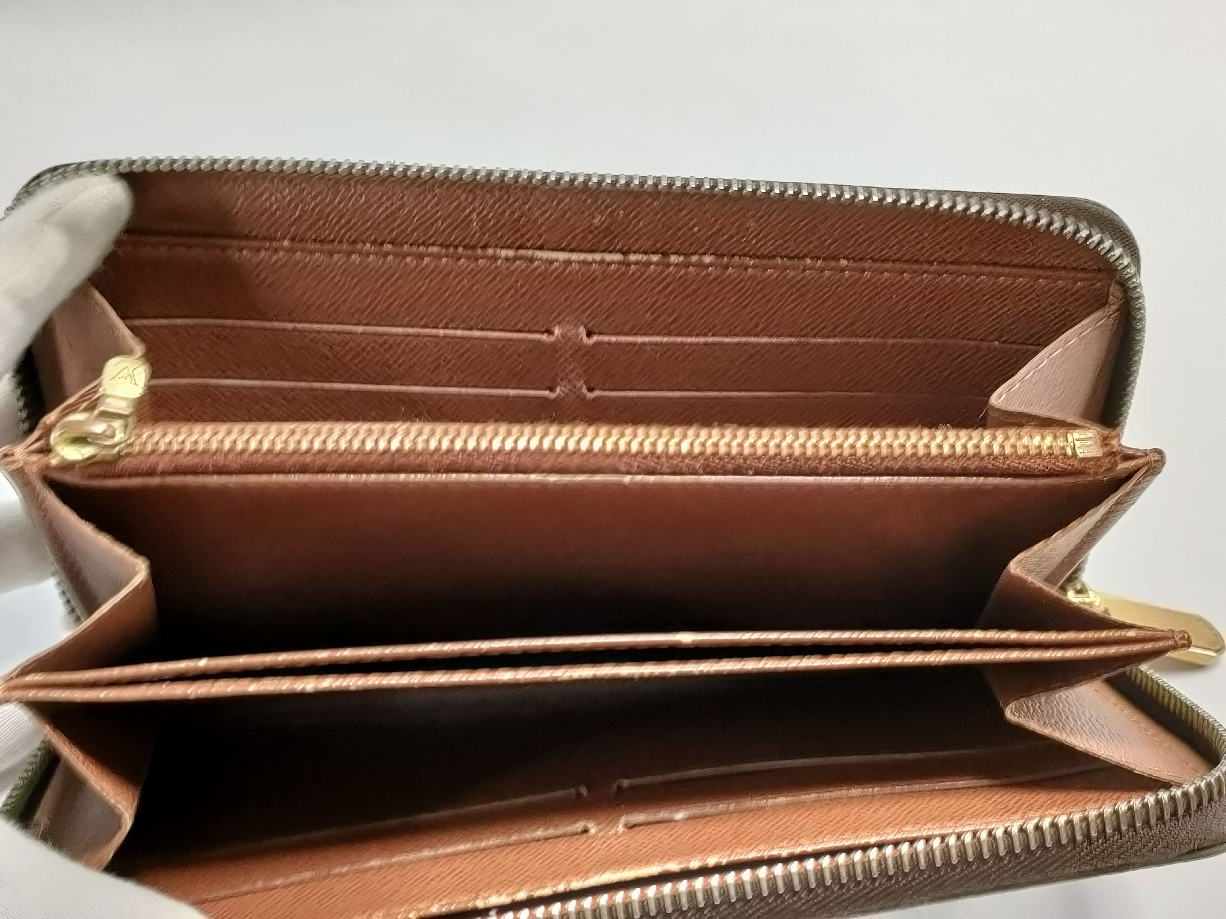 【水曜終了】(10708_0104)LOUIS VUITTON モノグラム ジッピー・ウォレット 財布