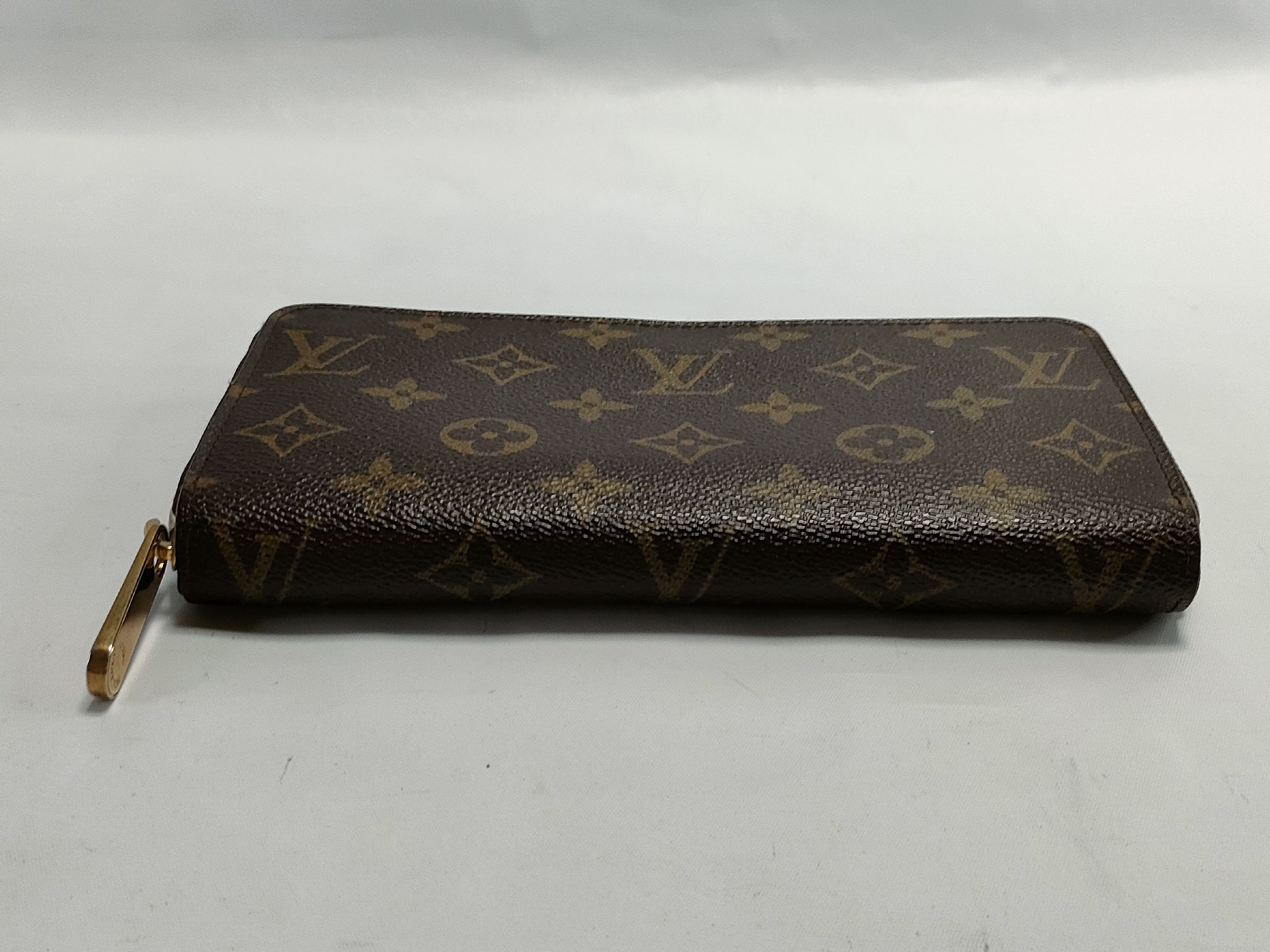 【水曜終了】(10708_0104)LOUIS VUITTON モノグラム ジッピー・ウォレット 財布