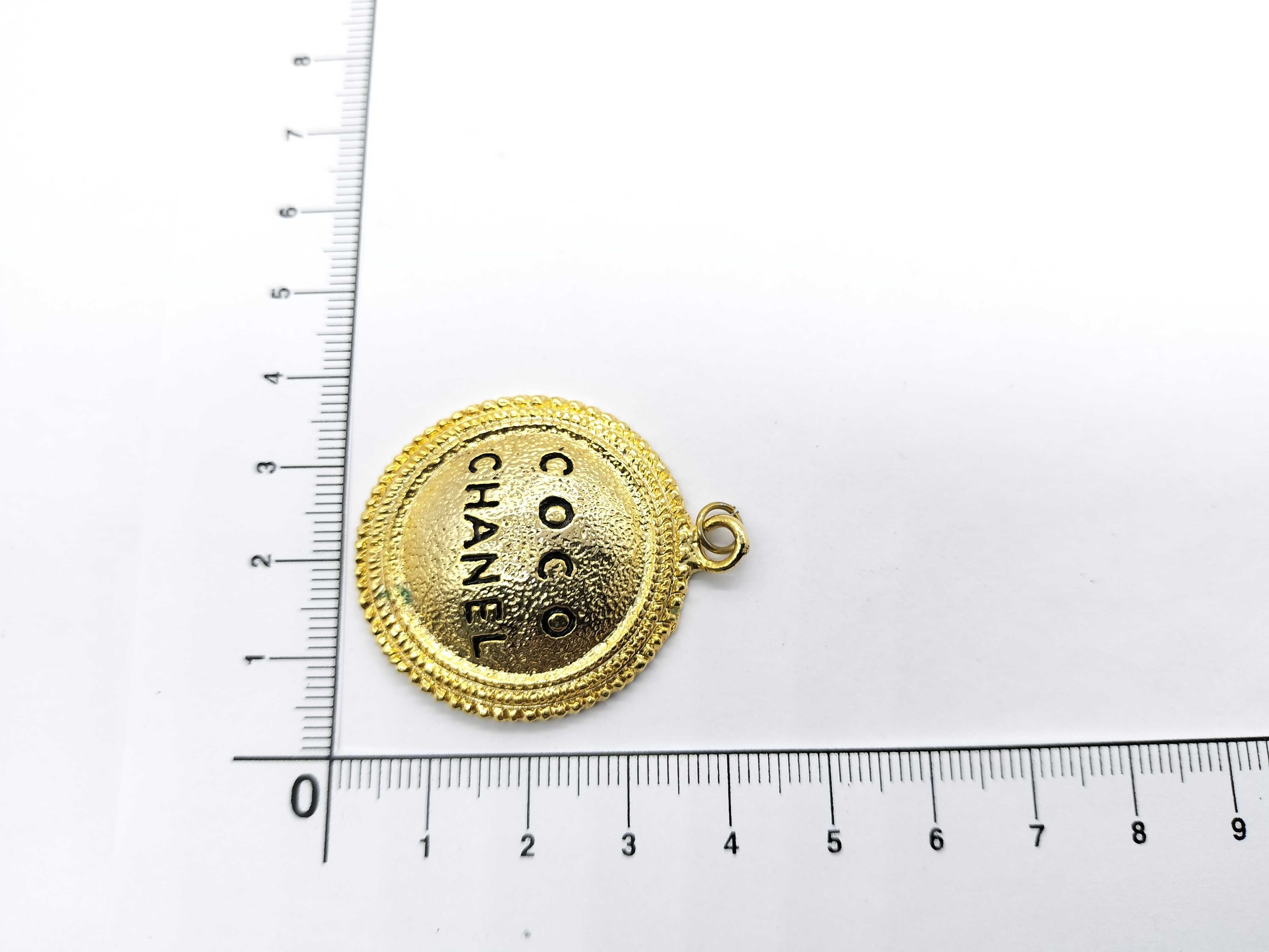 【水曜終了】(10707_0007)▼CHANEL プレート ペンダントトップ