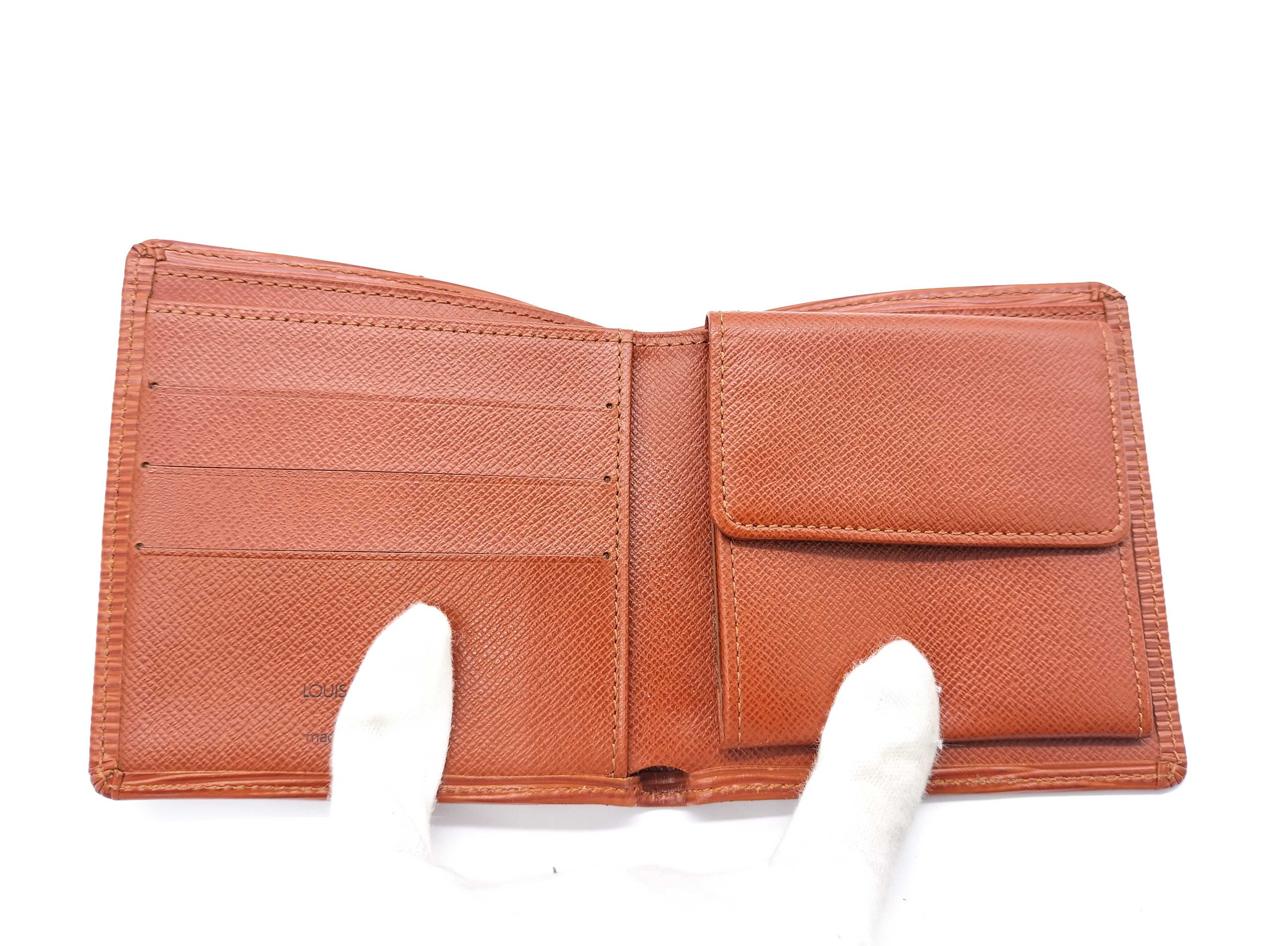 【水曜終了】(10708_0108)LOUIS VUITTON エピ ポルトフォイユマルコ 財布