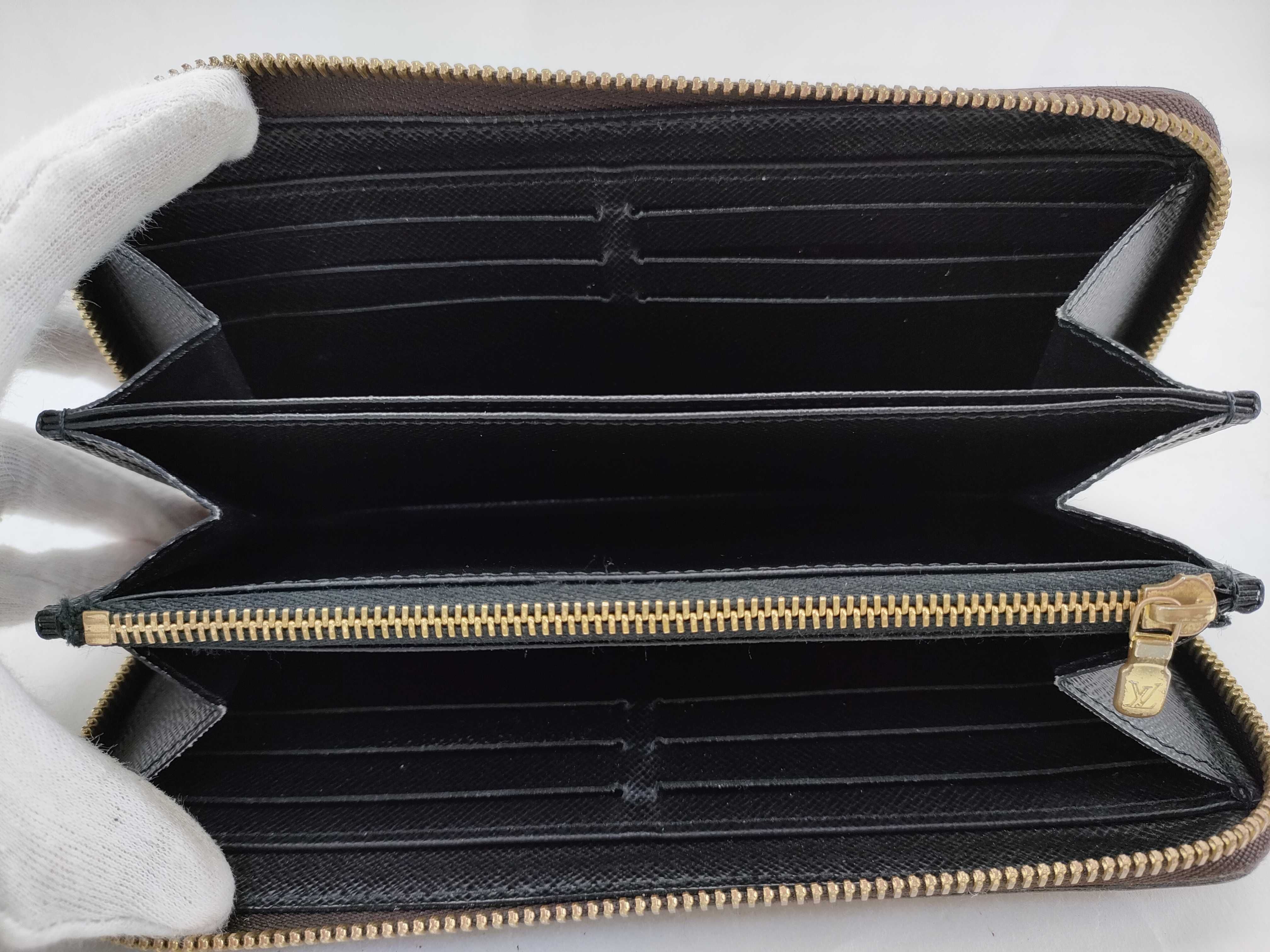 【水曜終了】(10708_0112)LOUIS VUITTON モノグラム ジャイアントリバース ジッピー・ウォレット 財布