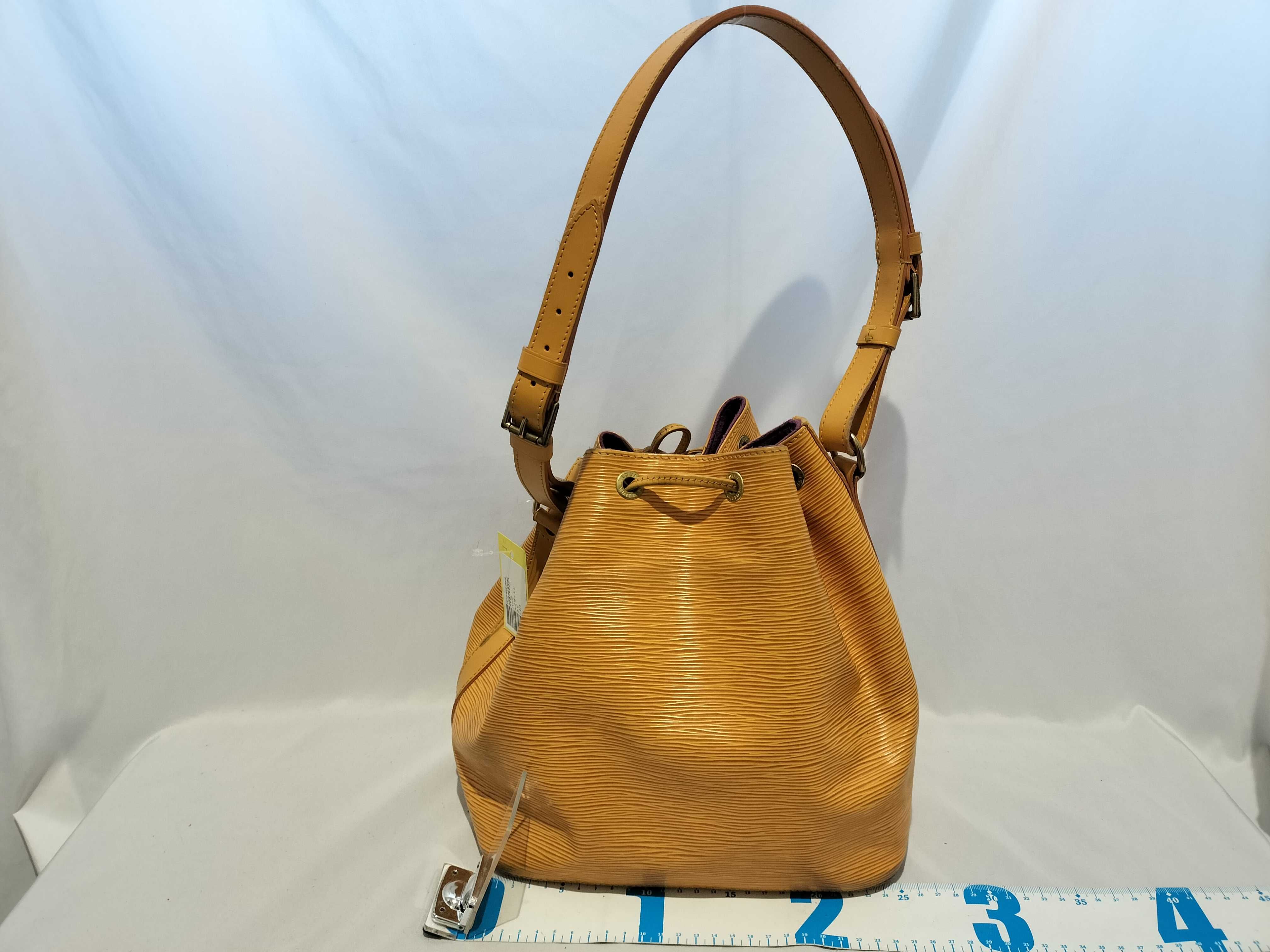 【水曜終了】(10708_0029)LOUIS VUITTON エピ プチノエ ショルダーバッグ