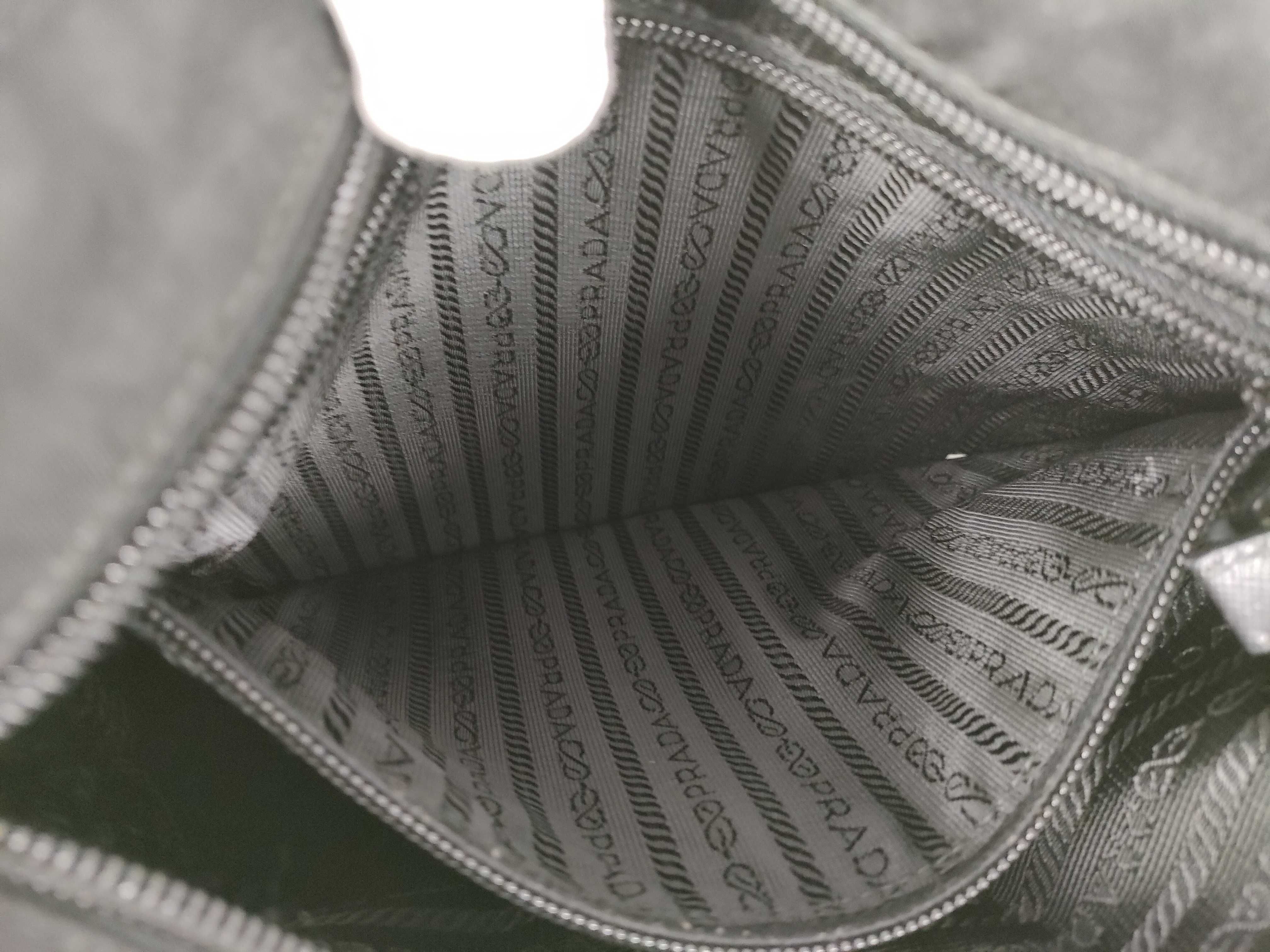 【水曜終了】(10709_0117)PRADA ナイロン ショルダーバック ショルダーバッグ