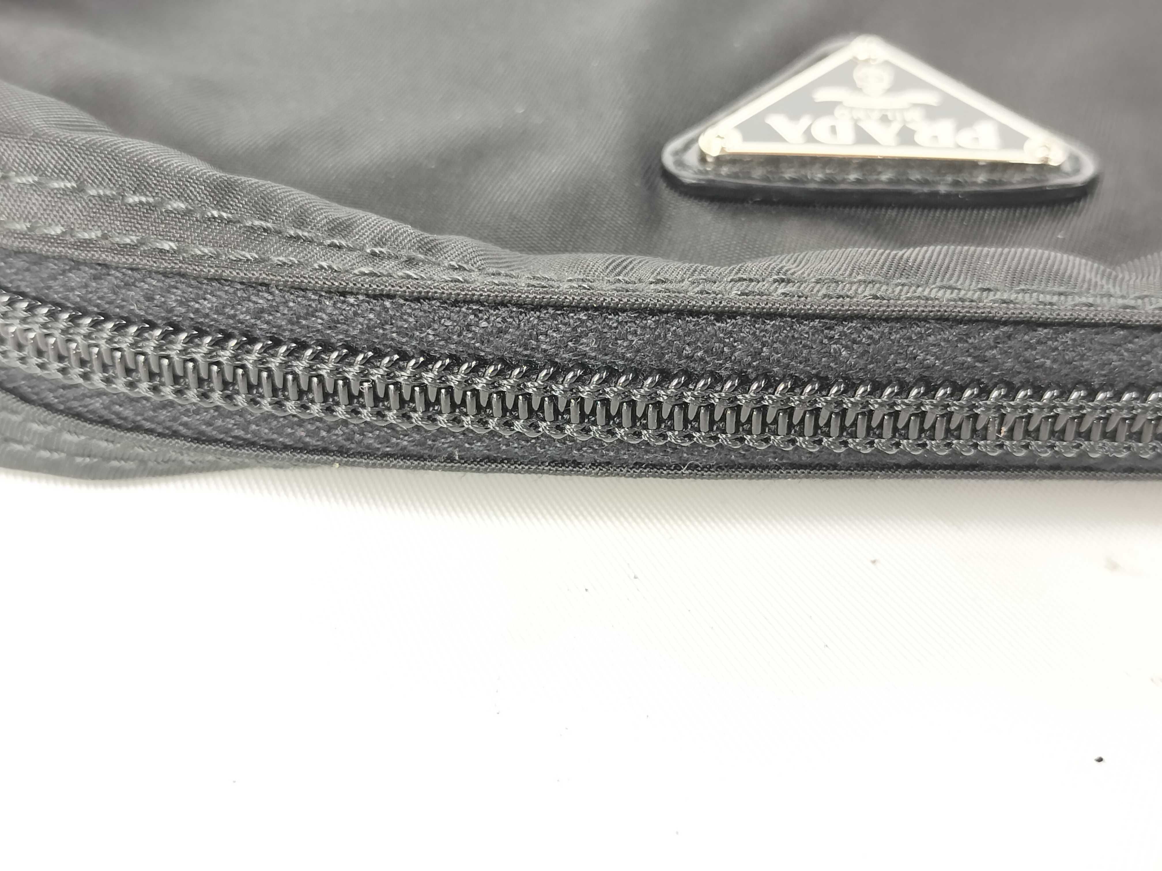 【水曜終了】(10698_0163)▼PRADA コスメポーチ ブラック ポーチ